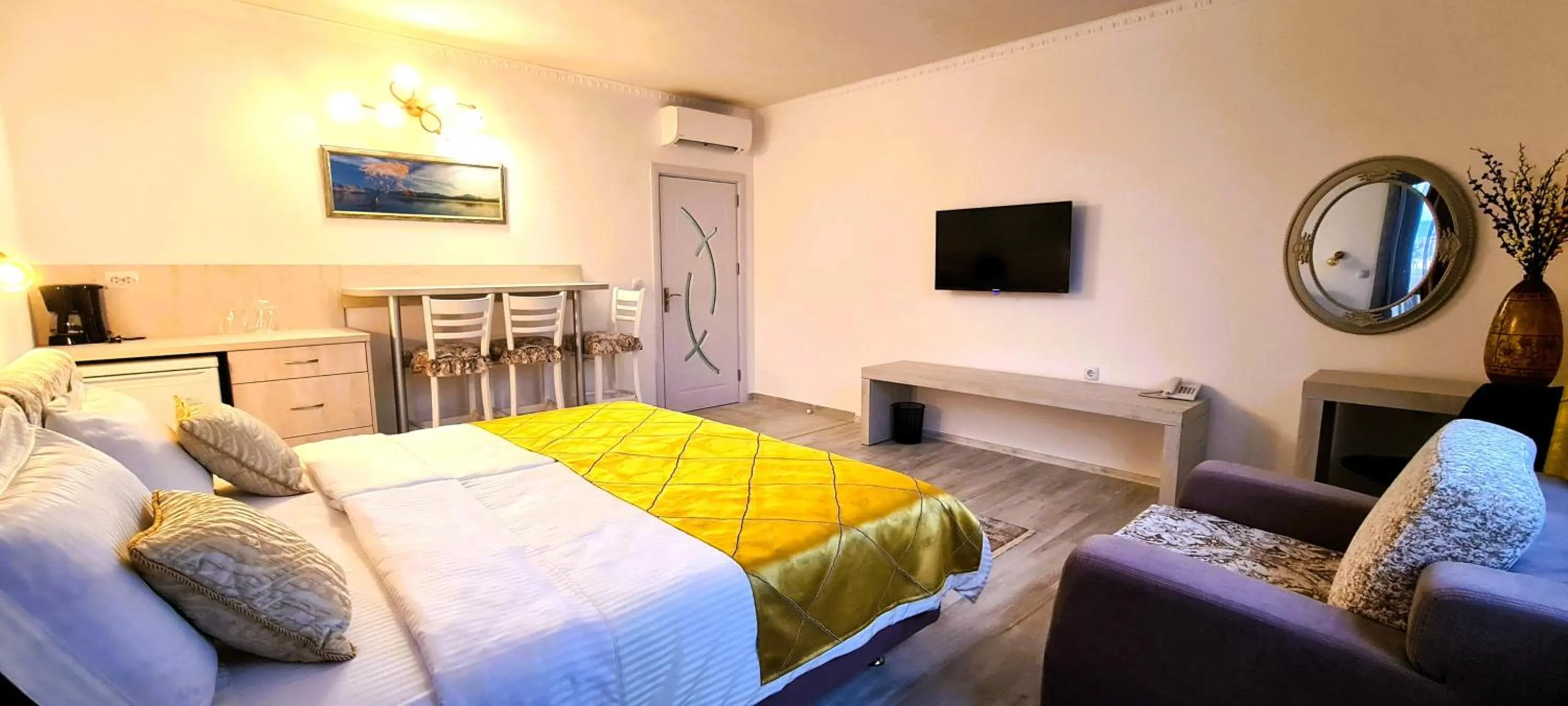 Bedroom, Bed in Aparthotel Olympus Plaza - SPA & Indoor Pool