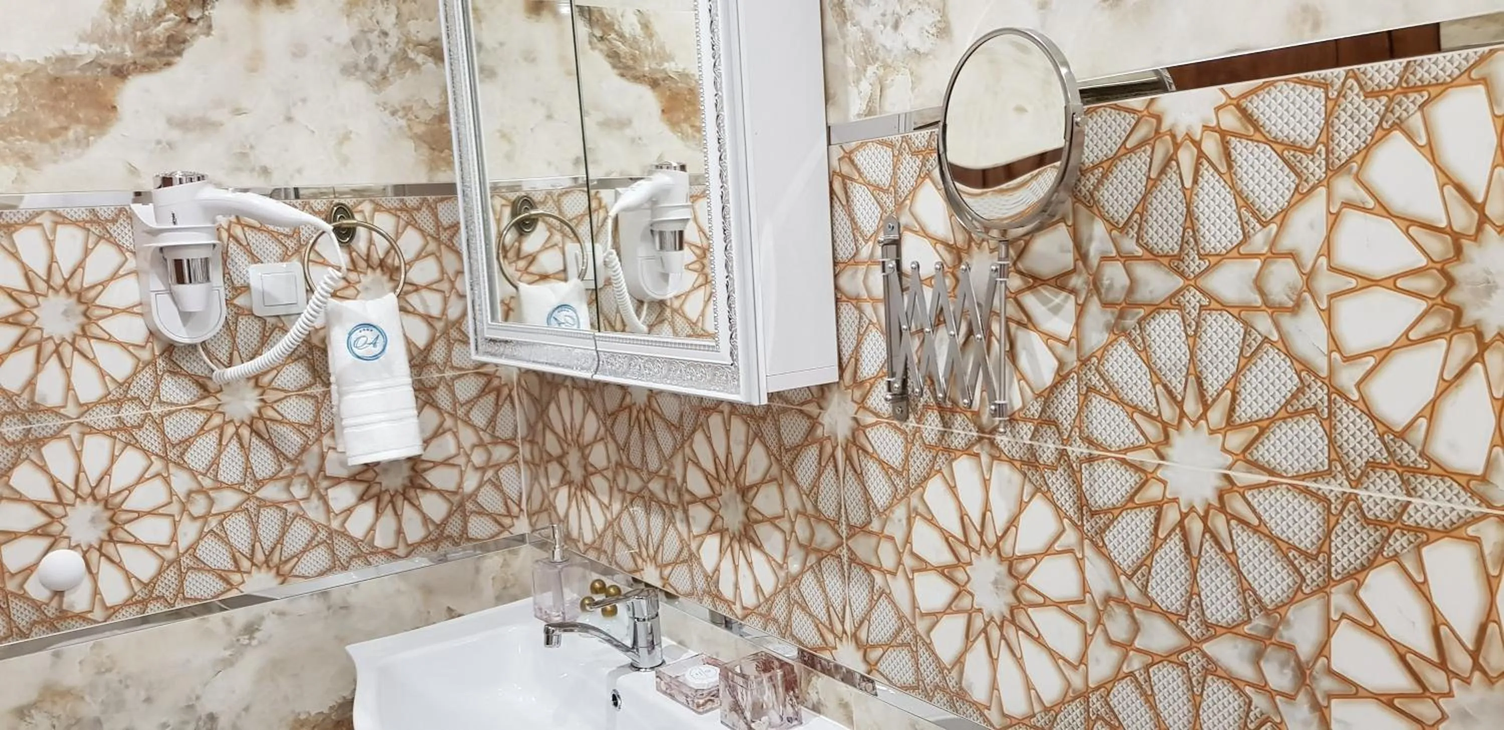 Bathroom in Aparthotel Olympus Plaza - SPA & Indoor Pool