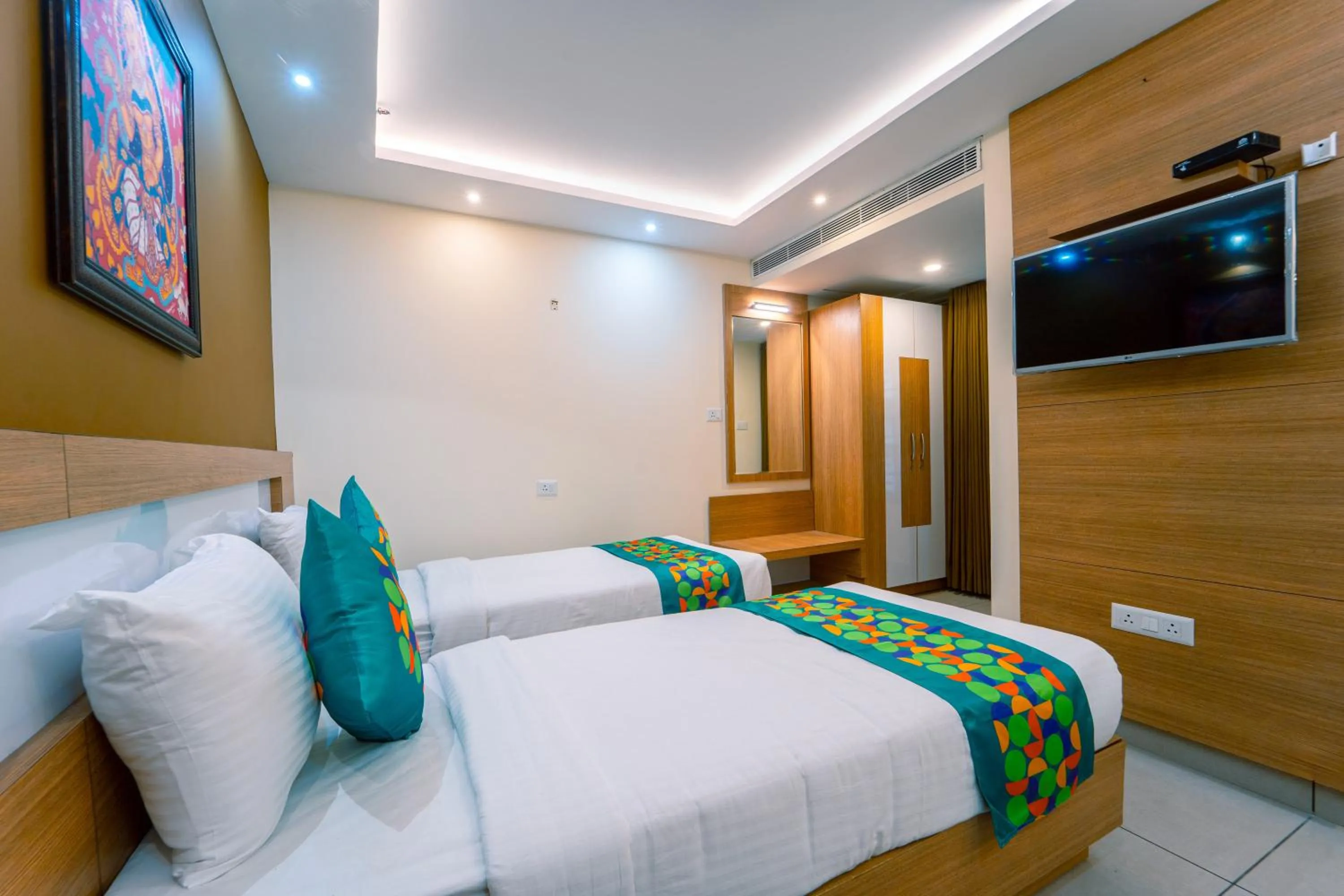 Bedroom, Bed in Treebo Sree Varshavilas Regency, 500 Mtrs From Guruvayoor Temple
