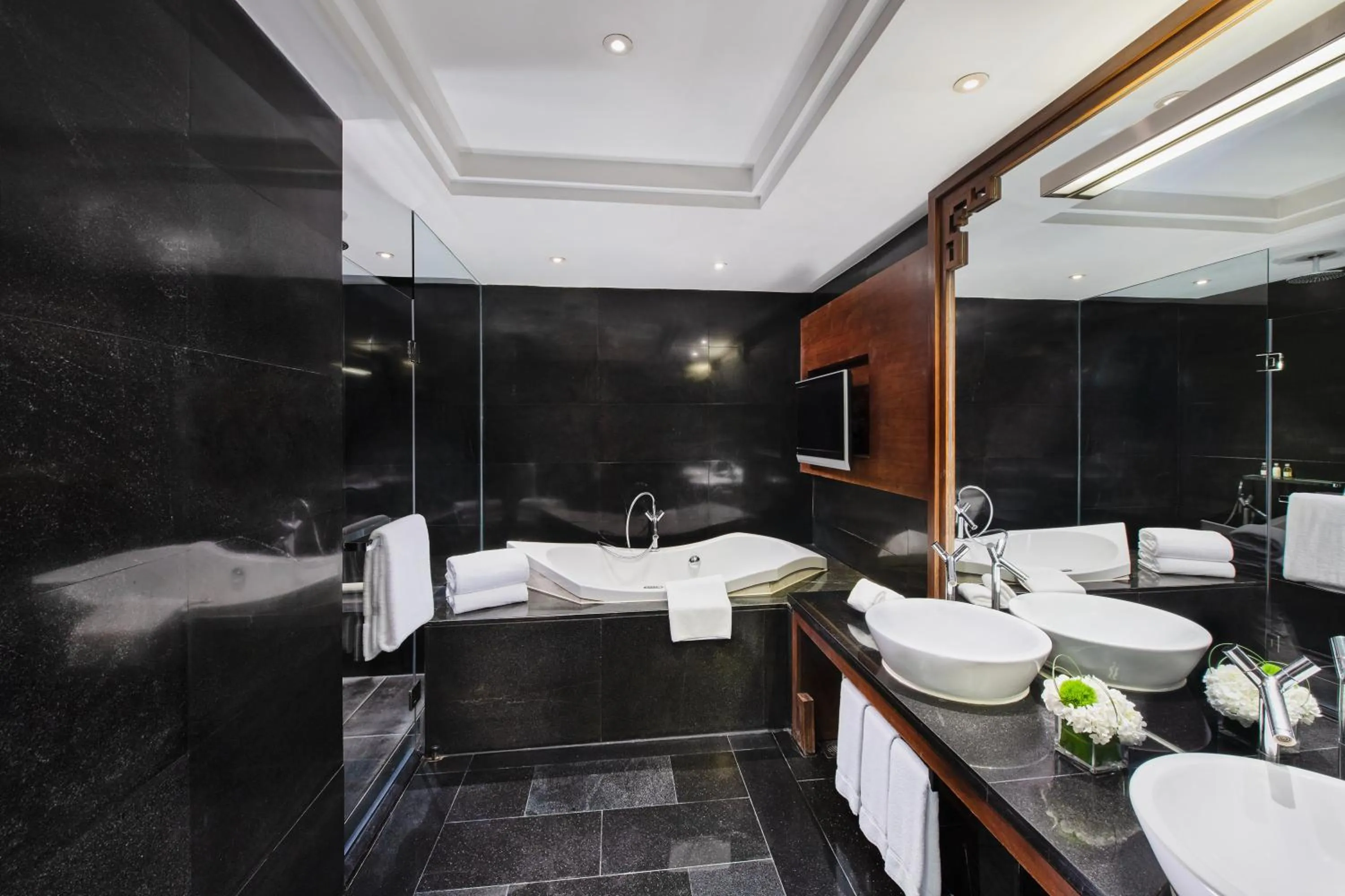 Photo of the whole room in Crowne Plaza Beijing Sun Palace, an IHG Hotel