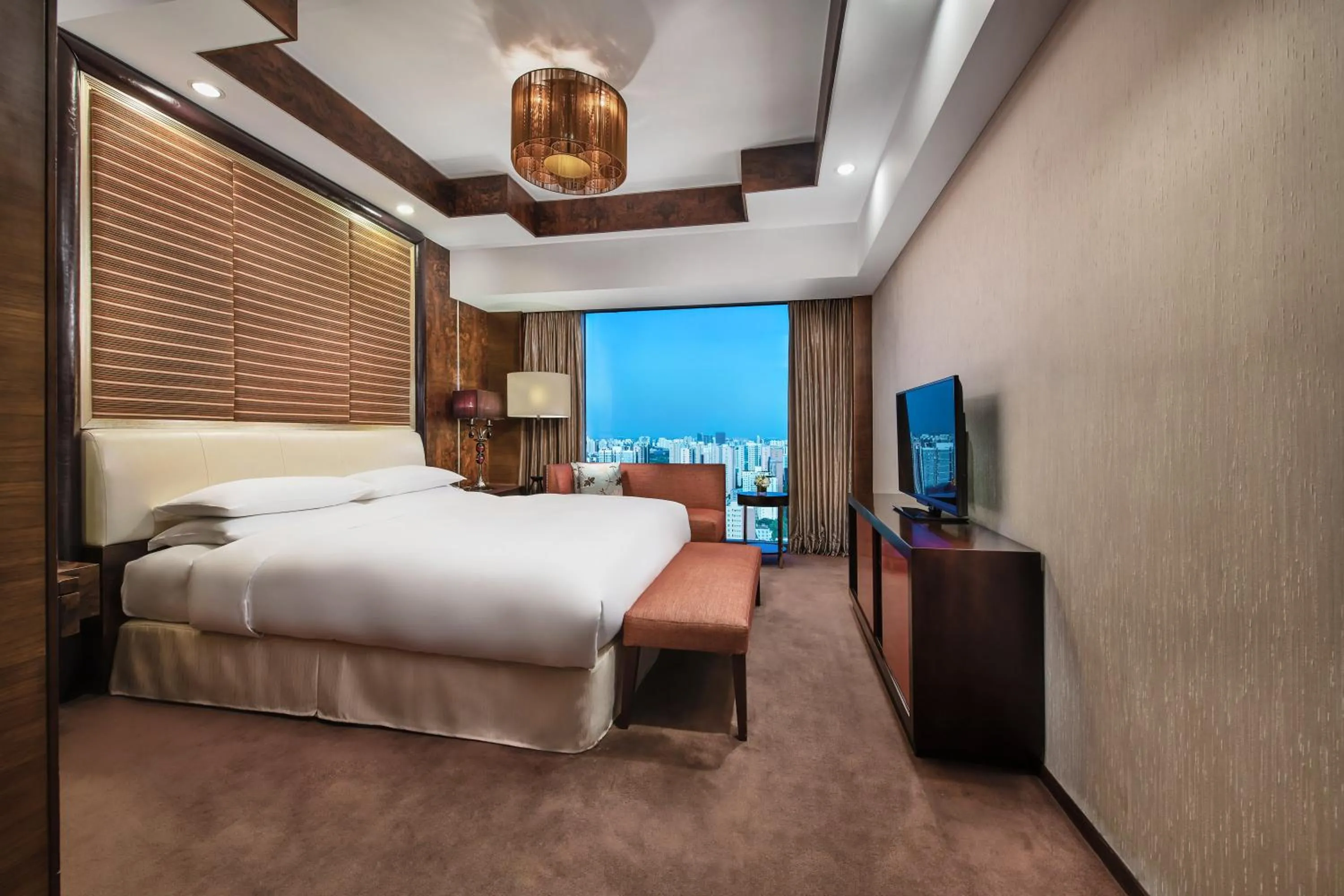 Photo of the whole room, Bed in Crowne Plaza Beijing Sun Palace, an IHG Hotel