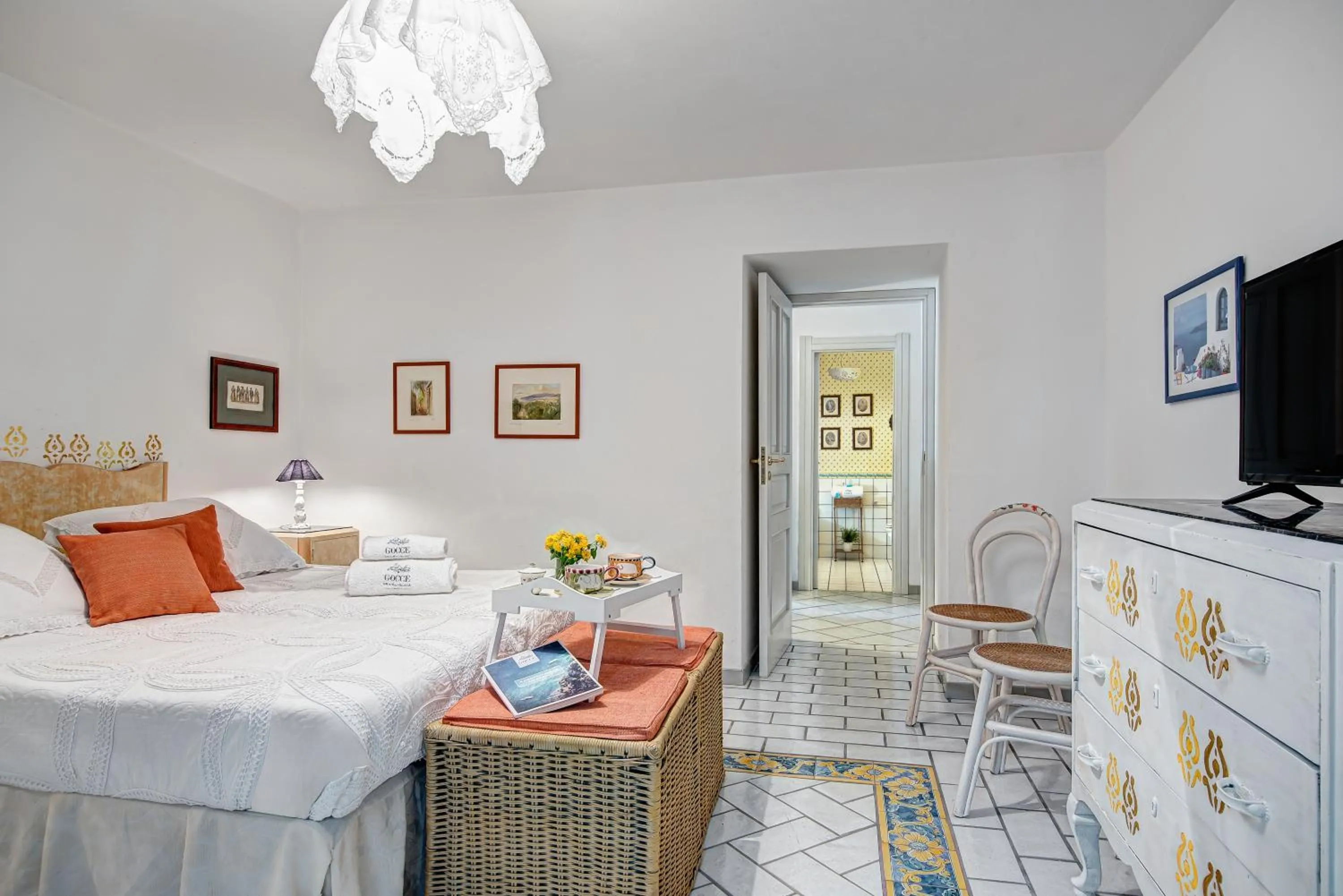 Photo of the whole room, Bed in Country Lemonvilla