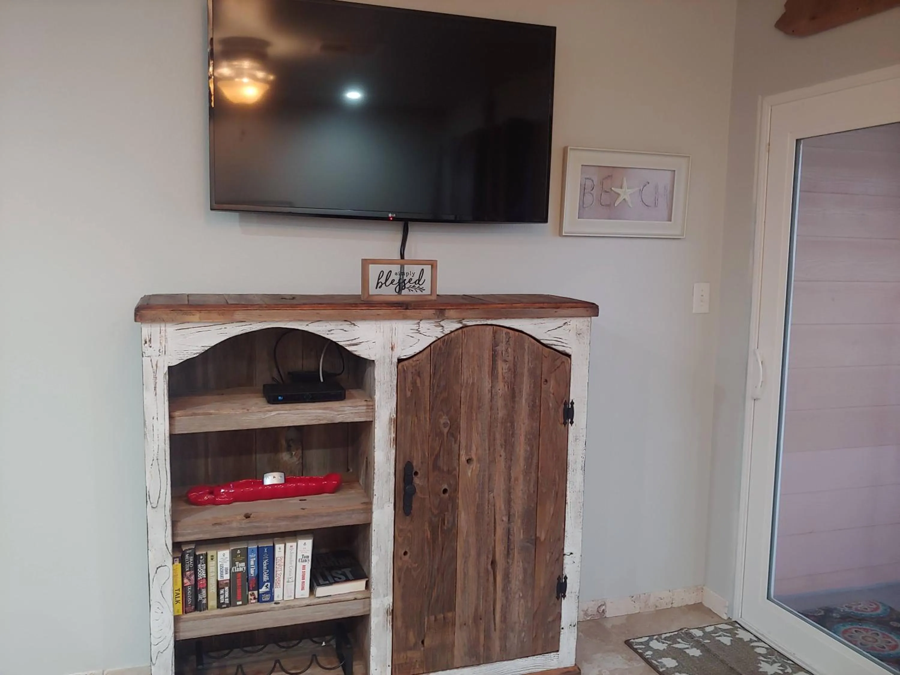 Library in Gulf View, Flip Flop Oasis GVR06432