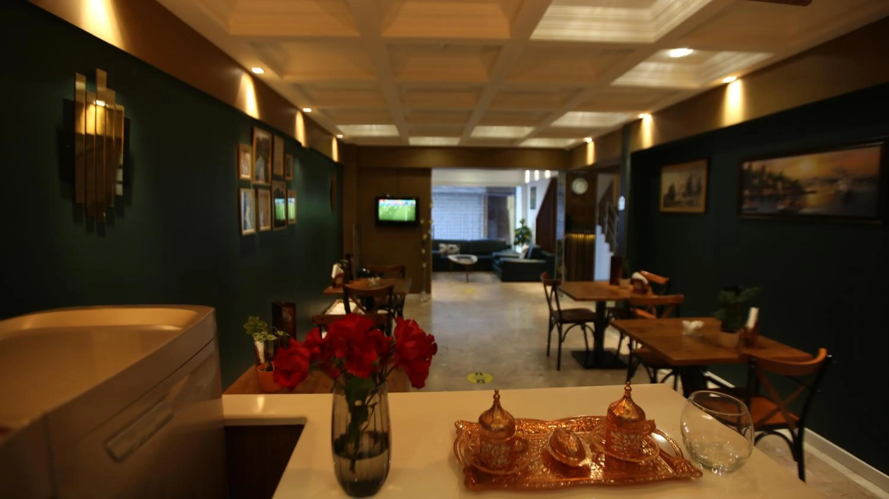 Restaurant/places to eat in Ozio İstanbul Hotel