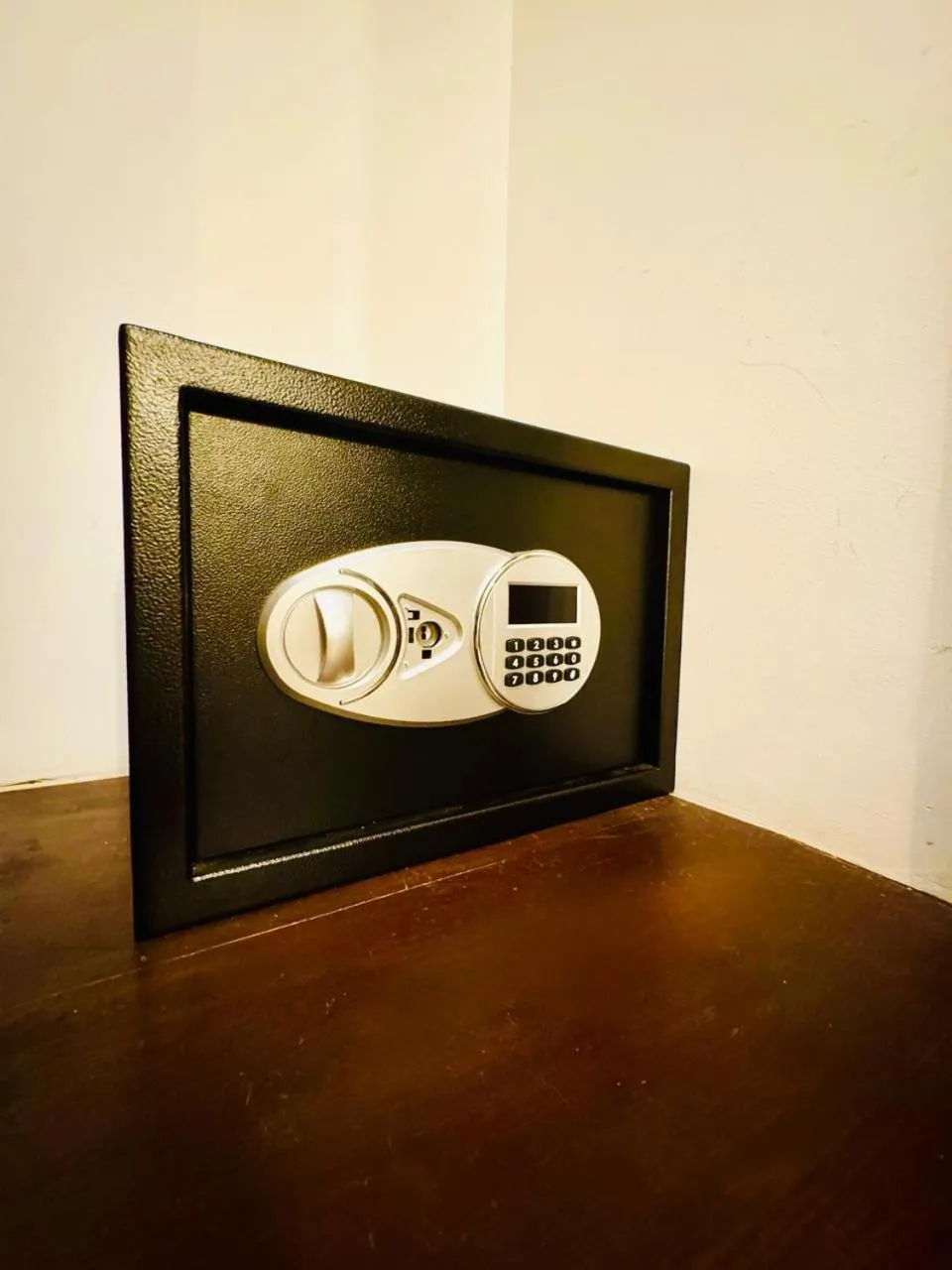 locker in HALF Hotel, Calangute