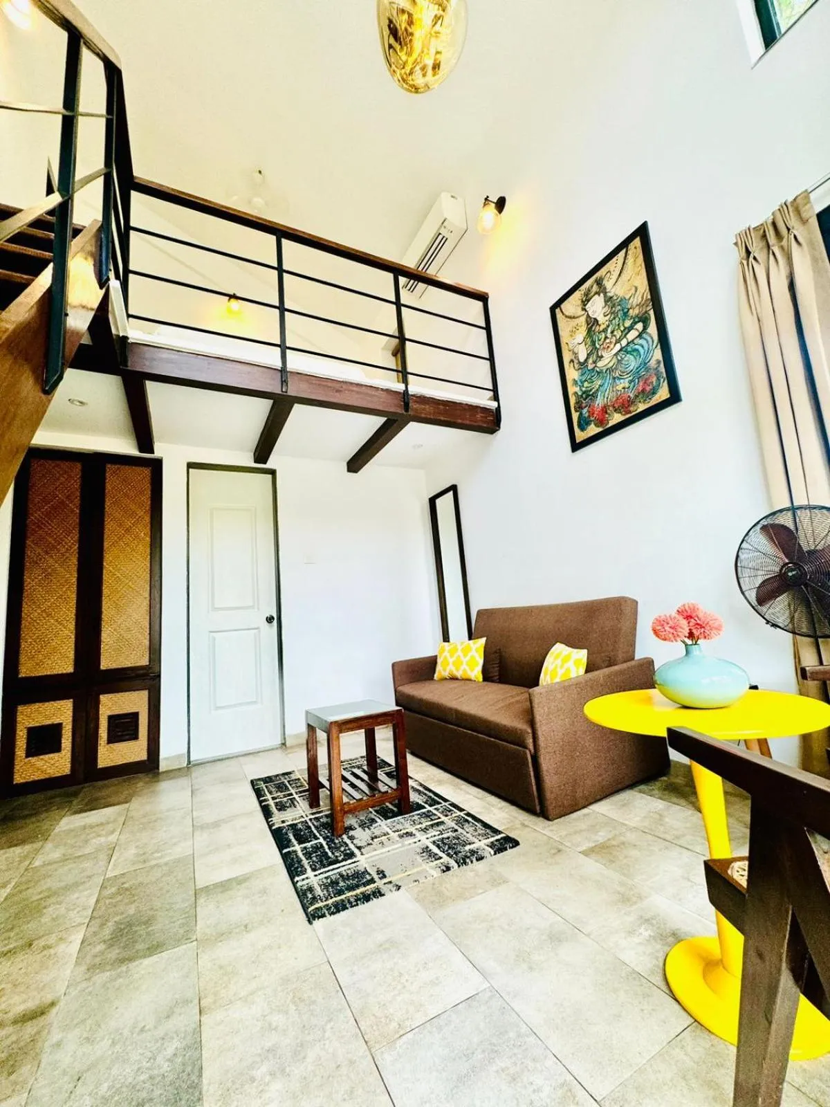 Living room in HALF Hotel, Calangute