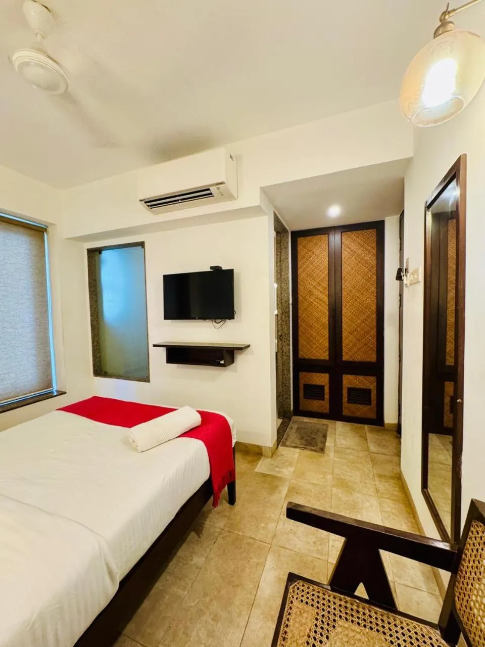 Bedroom, Bed in HALF Hotel, Calangute