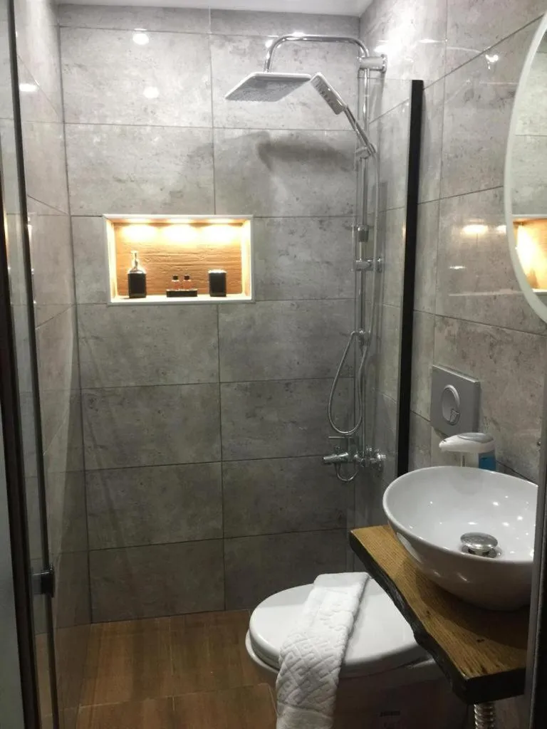 Bathroom in Valeria House