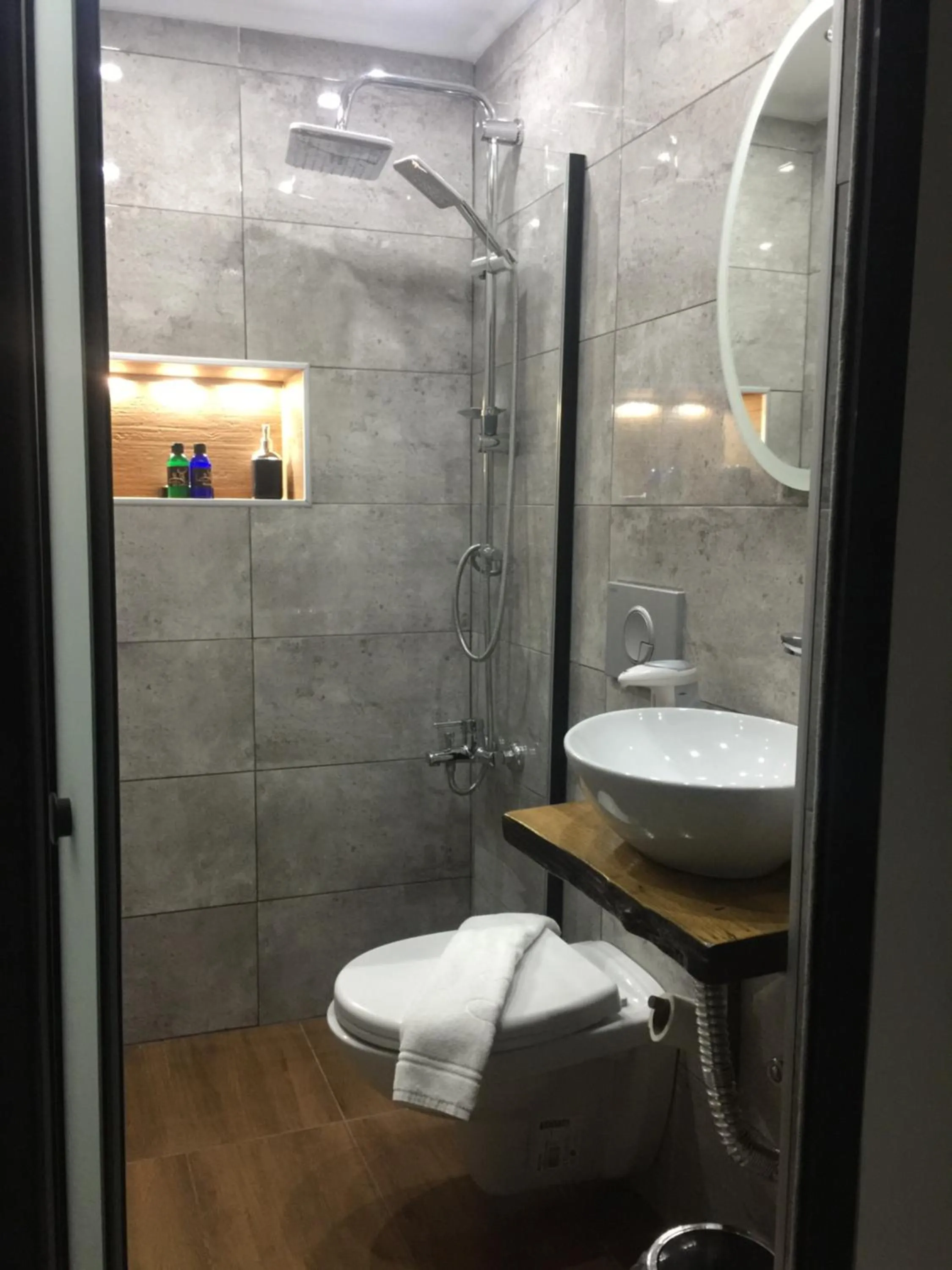 Bathroom in Valeria House