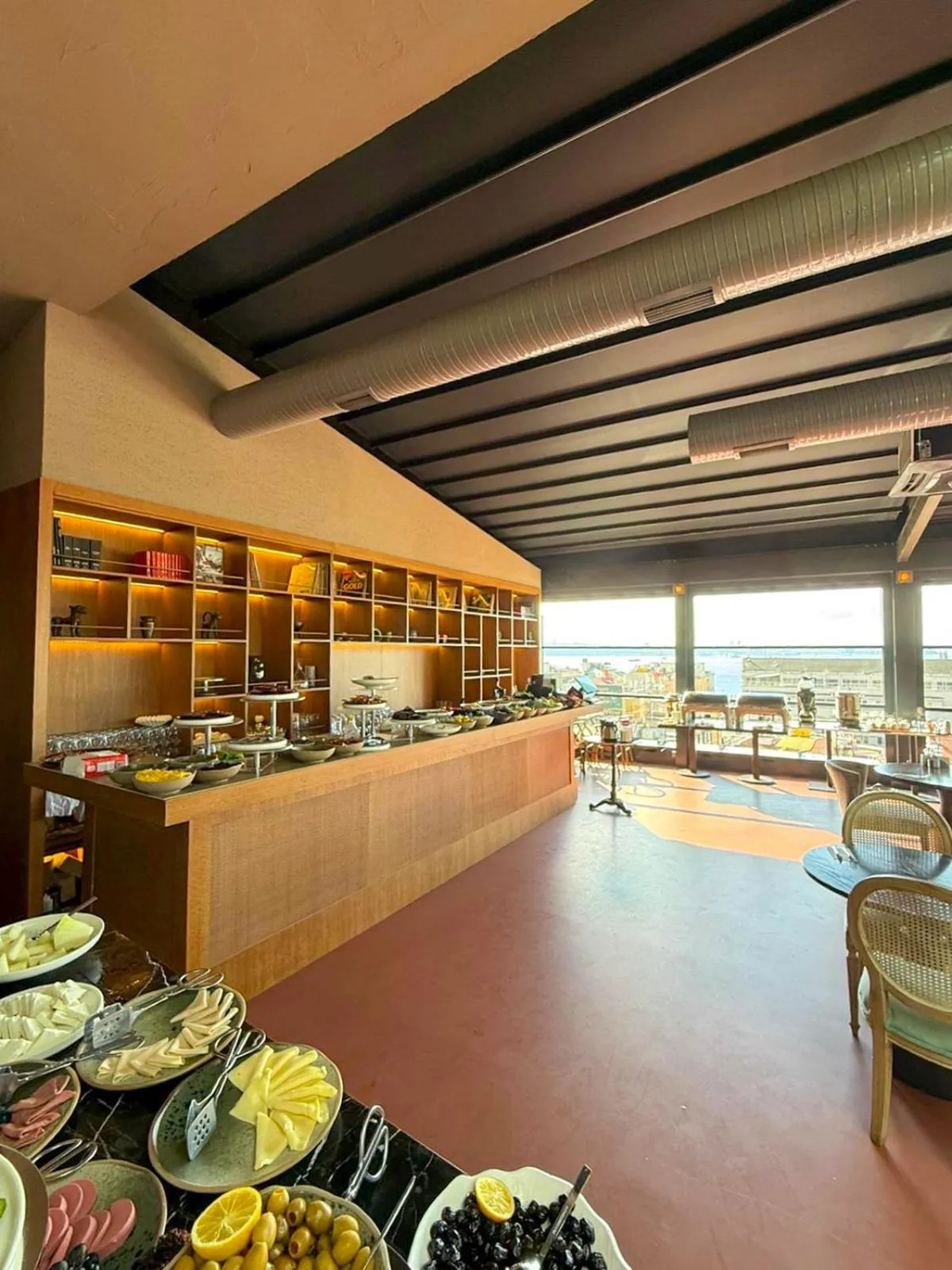 Breakfast in Root Karaköy