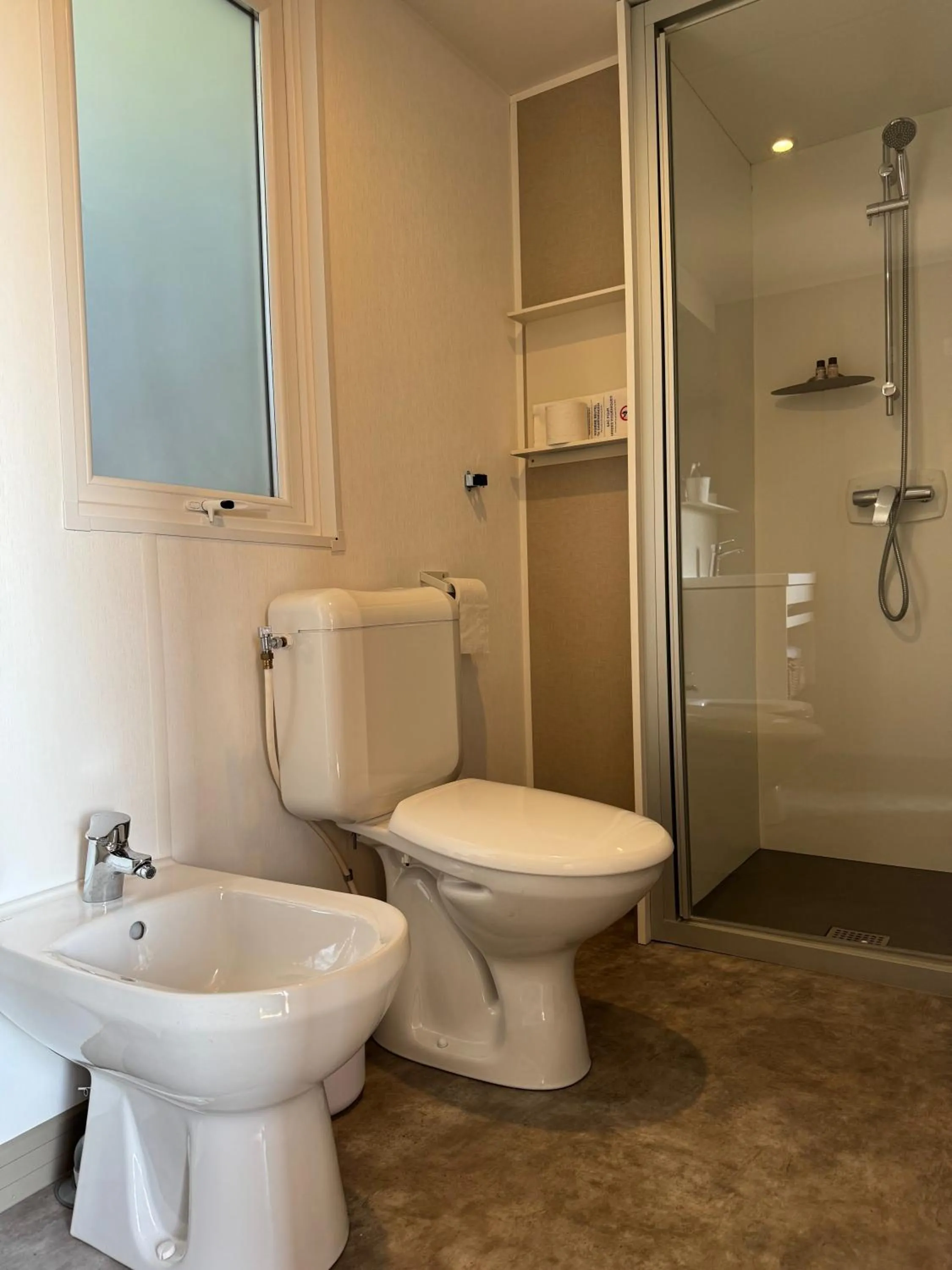 Shower in Palazzo delle Biscie - Old Tower & Village