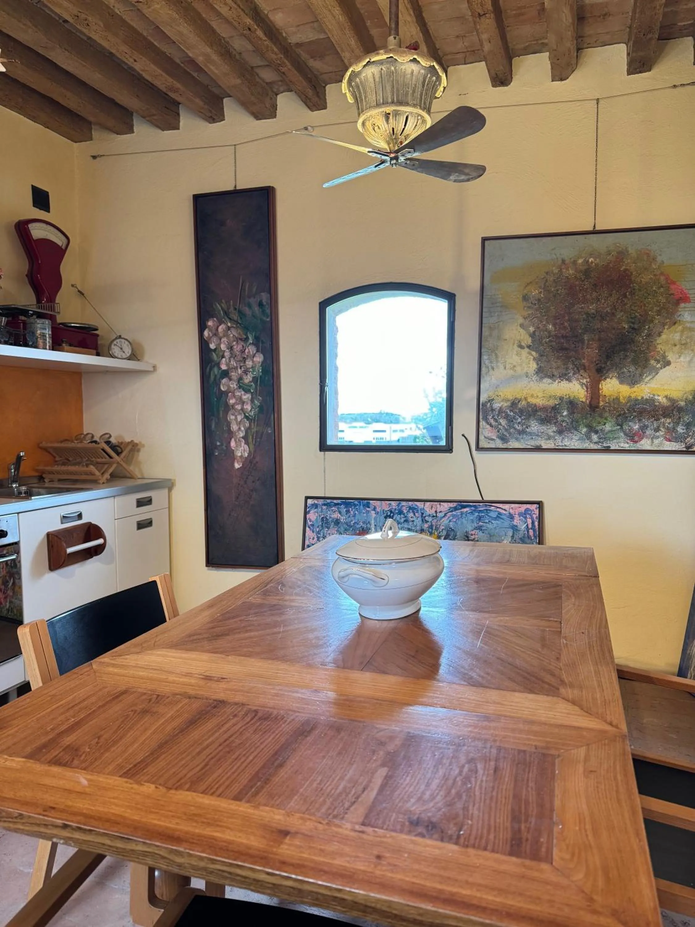 Kitchen or kitchenette in Palazzo delle Biscie - Old Tower & Village