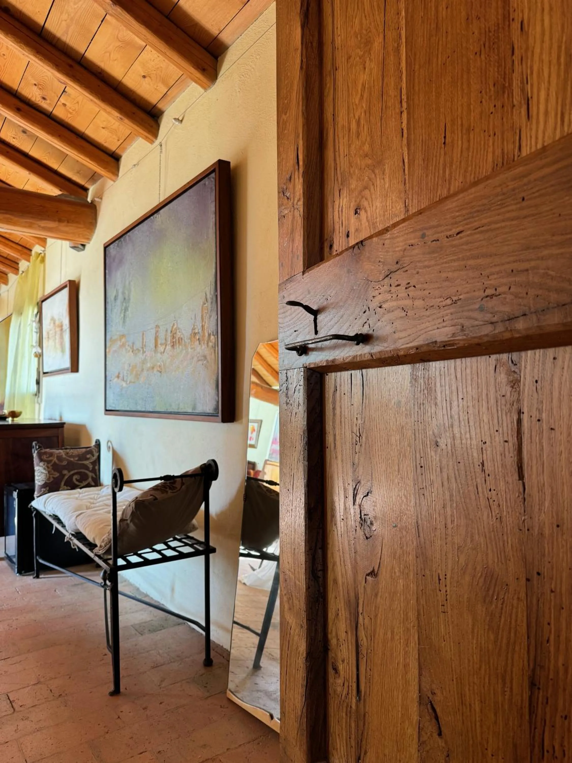 Decorative detail in Palazzo delle Biscie - Old Tower & Village