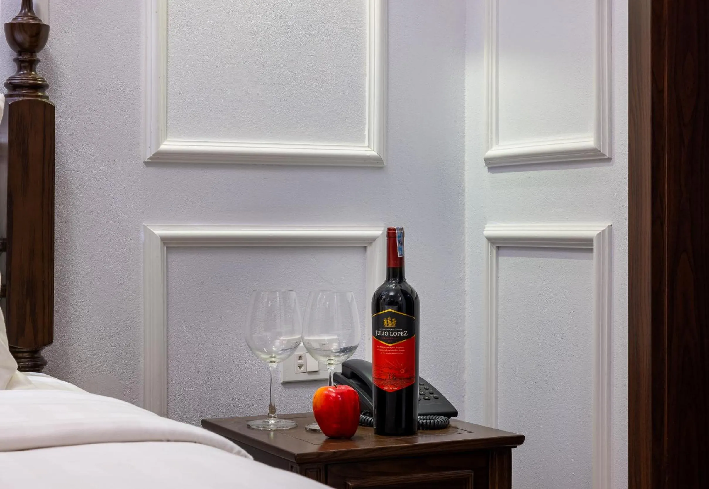 Other, Bed in Paddy Hotel