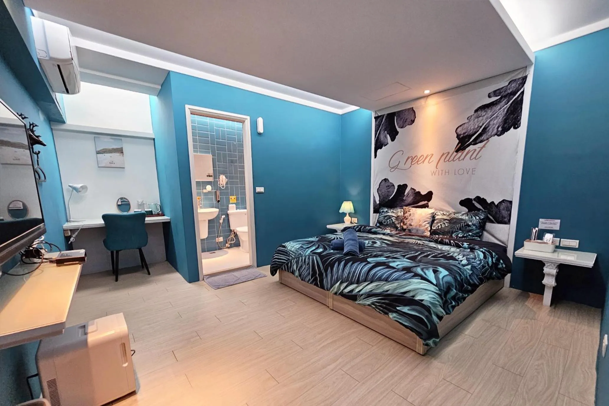 Double Room with Private Bathroom in Penghu's peace