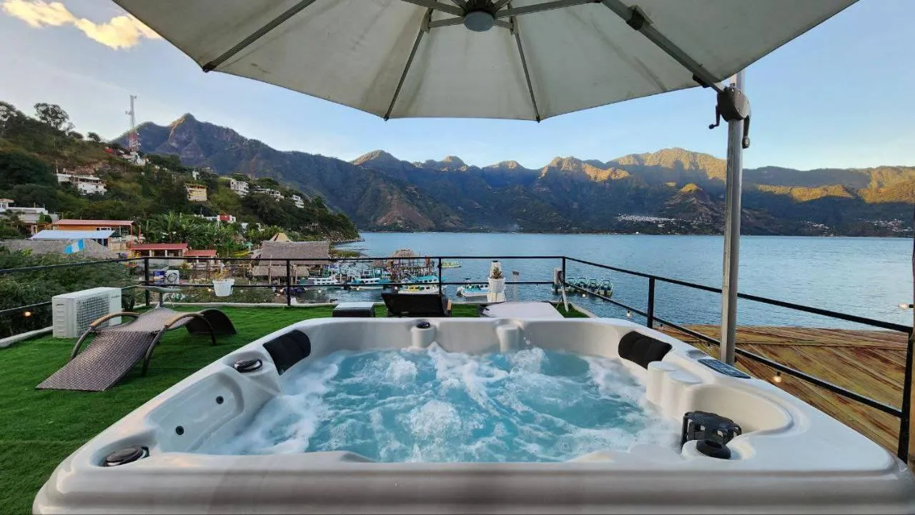 VENICE by luxury Atitlan