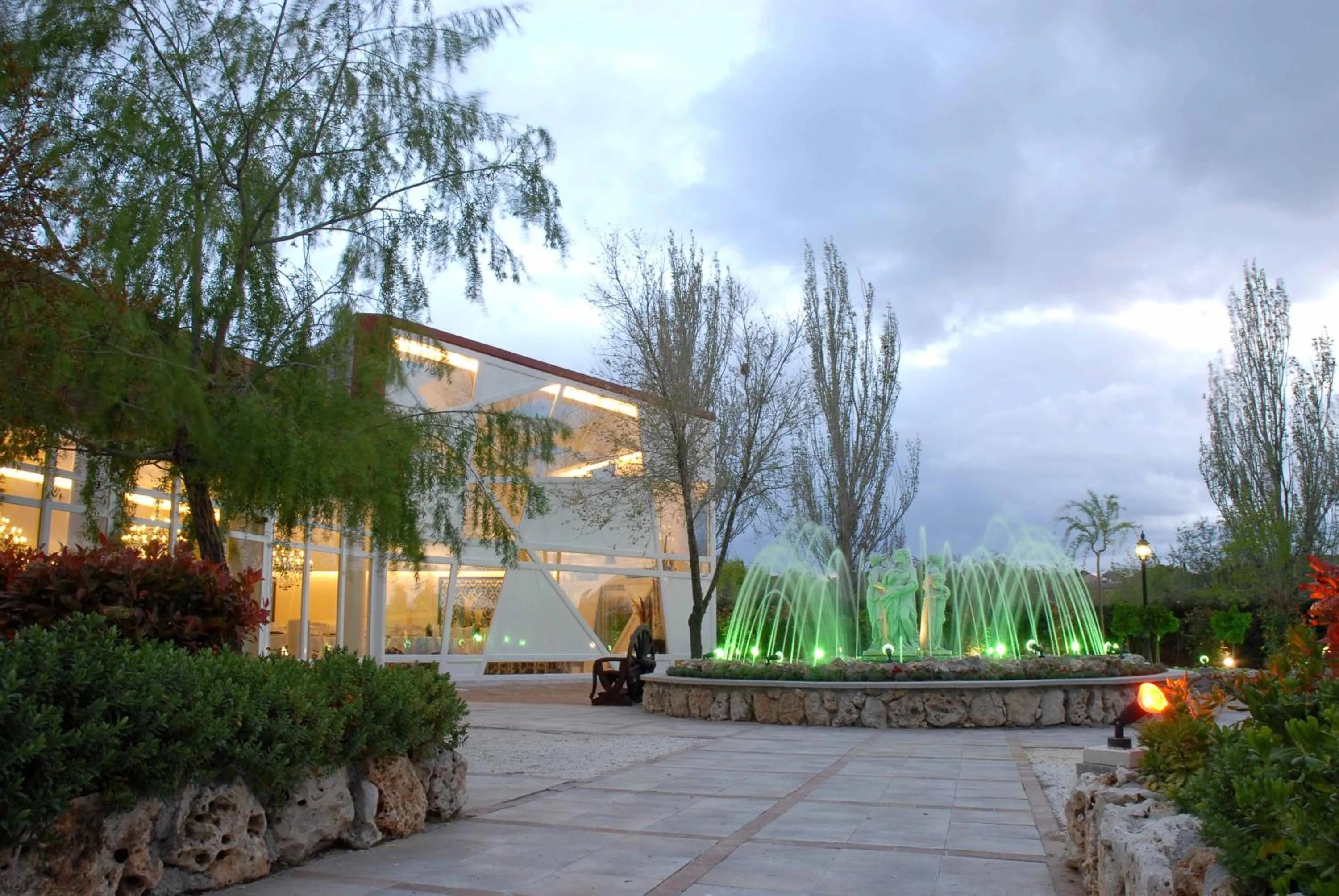 Day, Property Building in Hotel Labrador