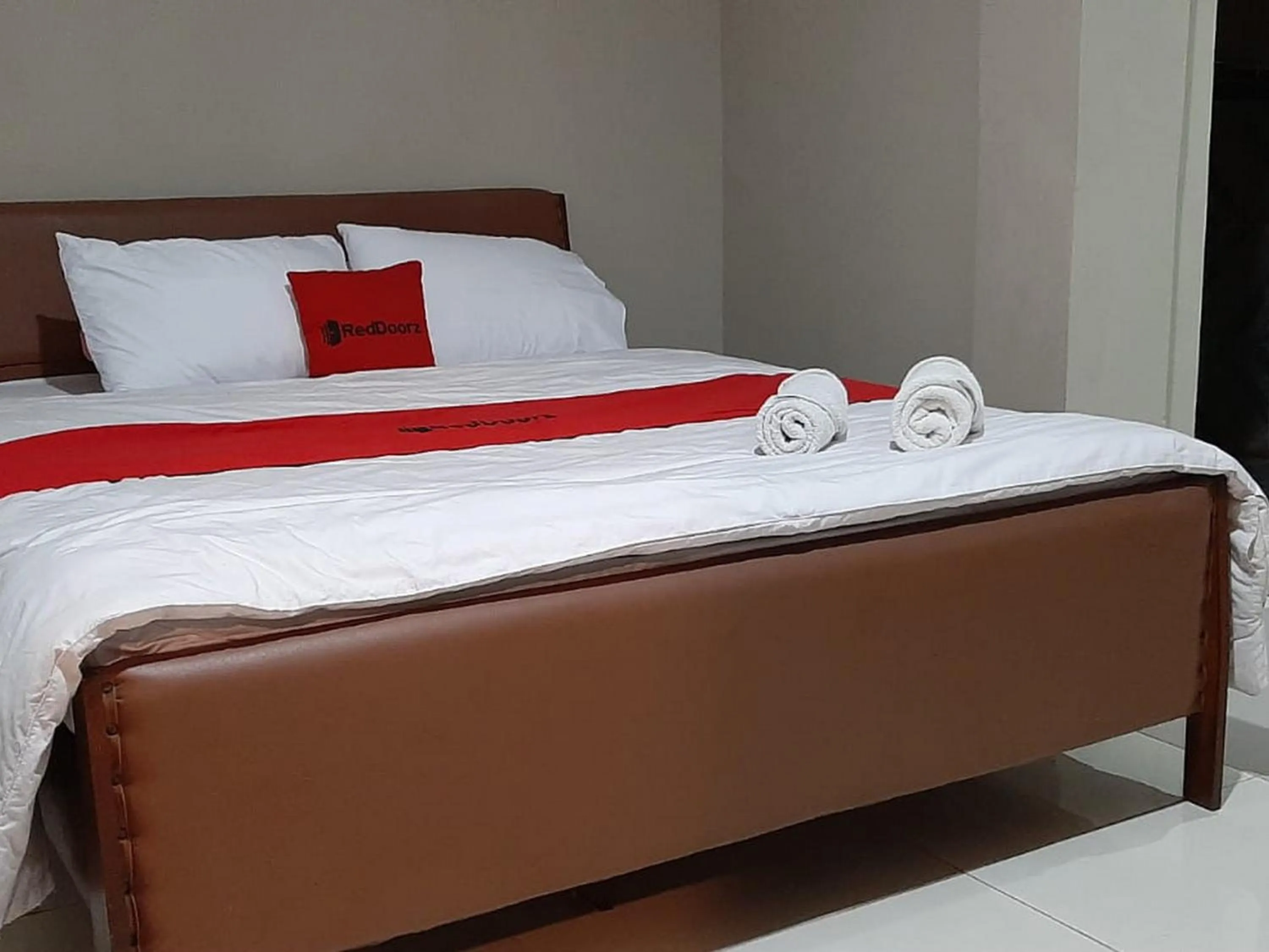 Bed in RedDoorz At Hotel Pakem Sari Kaliurang