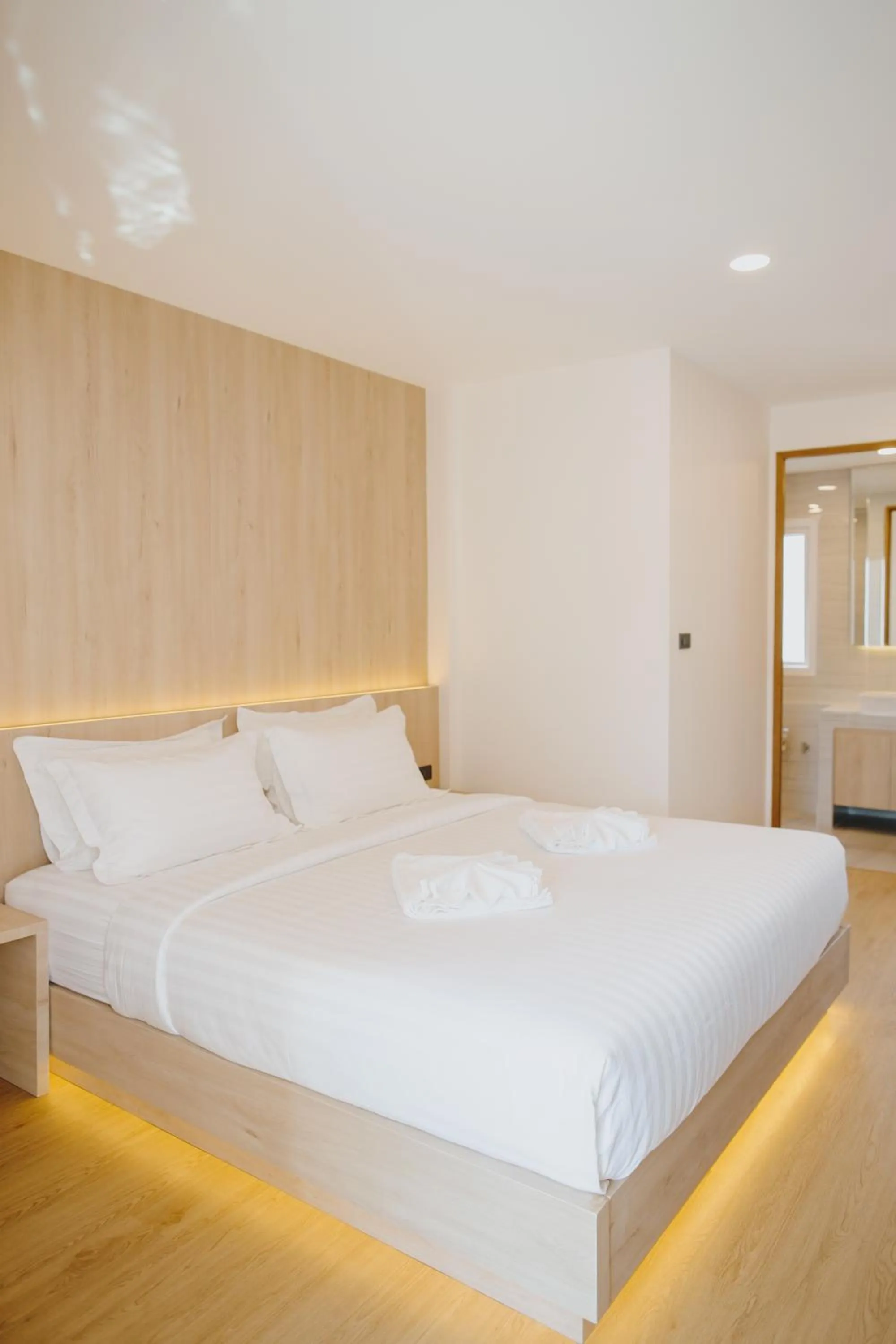 Bedroom, Bed in Poodson Hotel Chiangmai