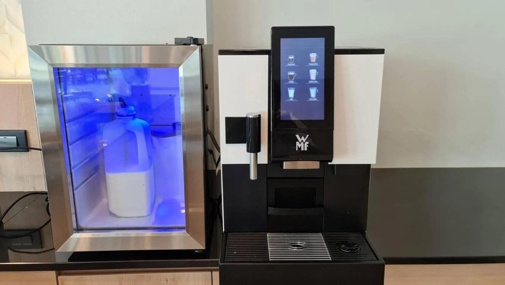 Non alcoholic drinks in Poodson Hotel Chiangmai