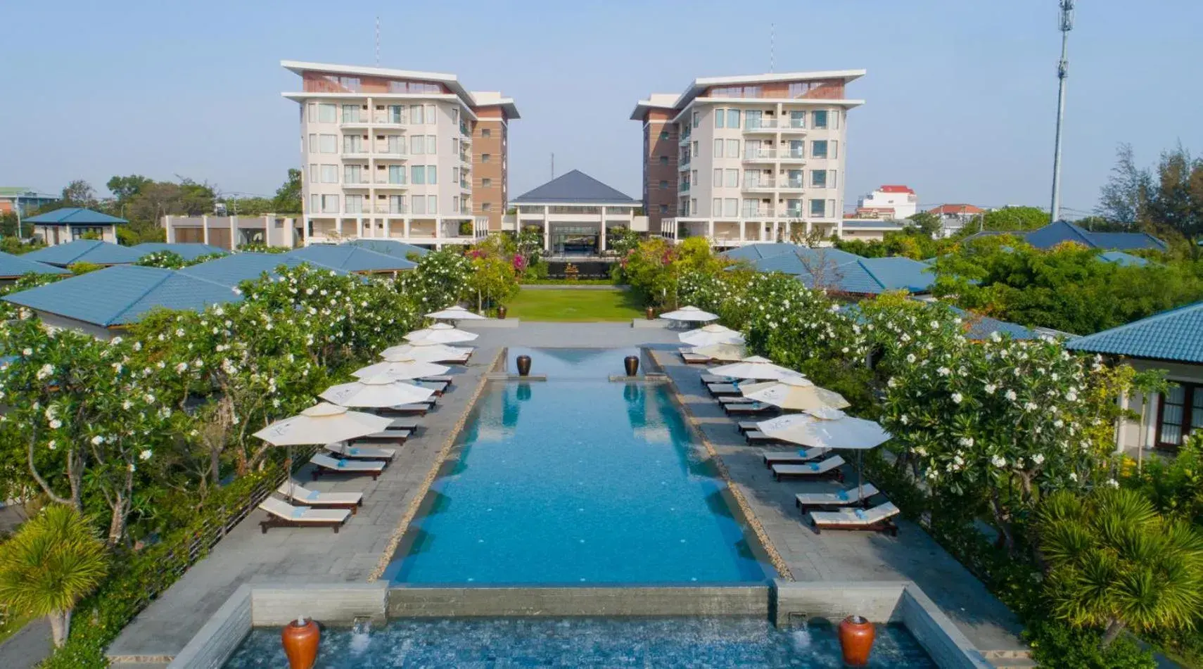 Swimming pool in Hoan My Resort - Ninh Chu Swimming pool in Hoan My Resort - Ninh Chu