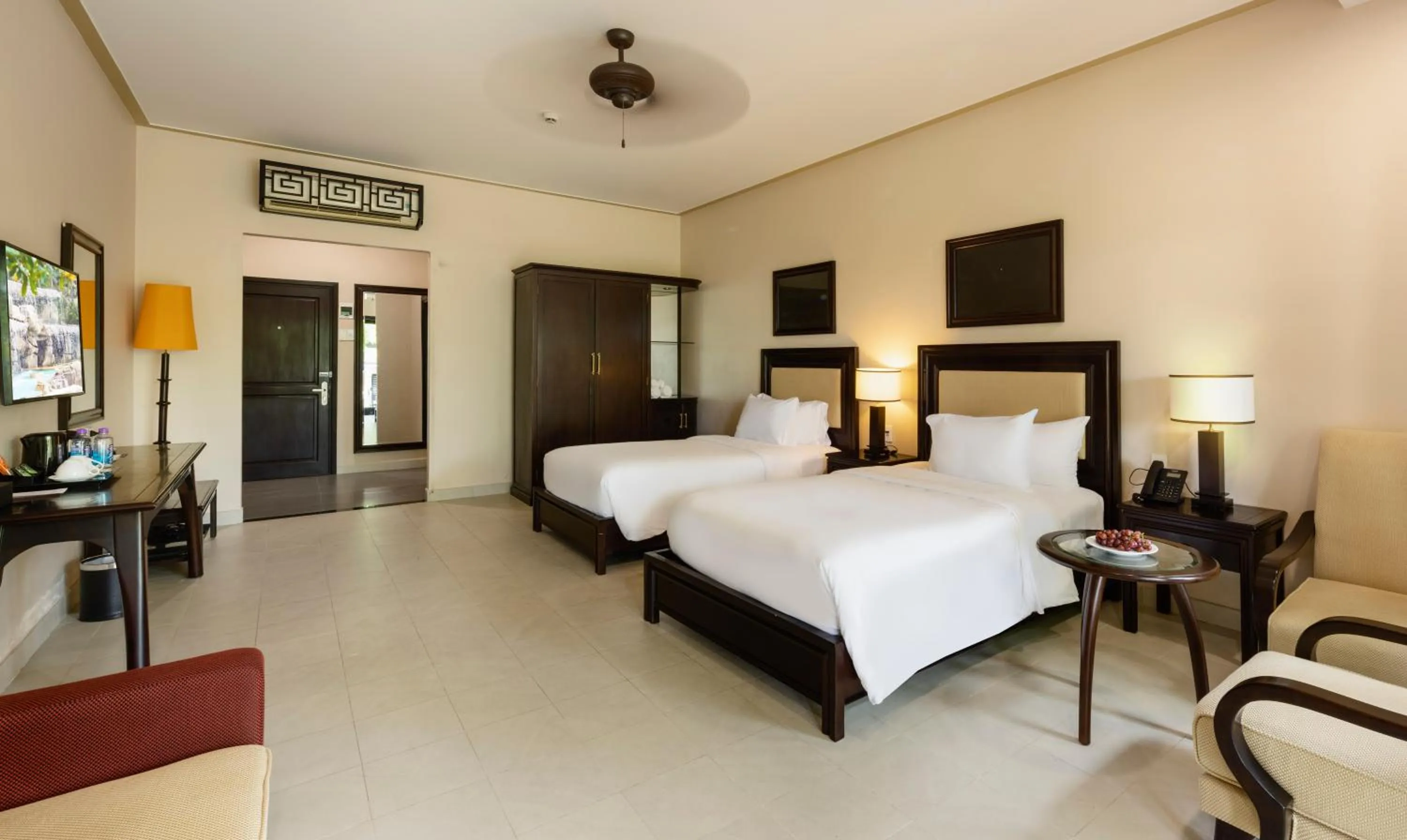Photo of the whole room, Bed in Hoan My Resort - Ninh Chu