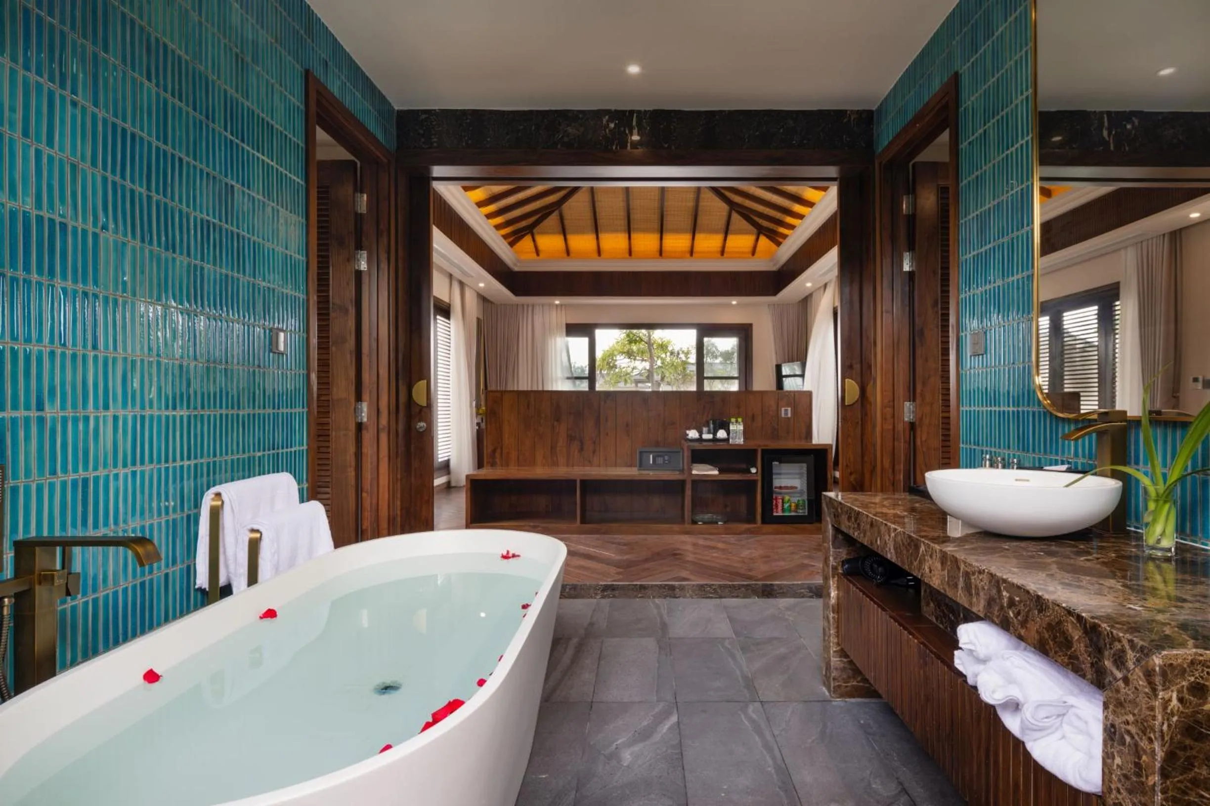 Shower in Hoan My Resort - Ninh Chu