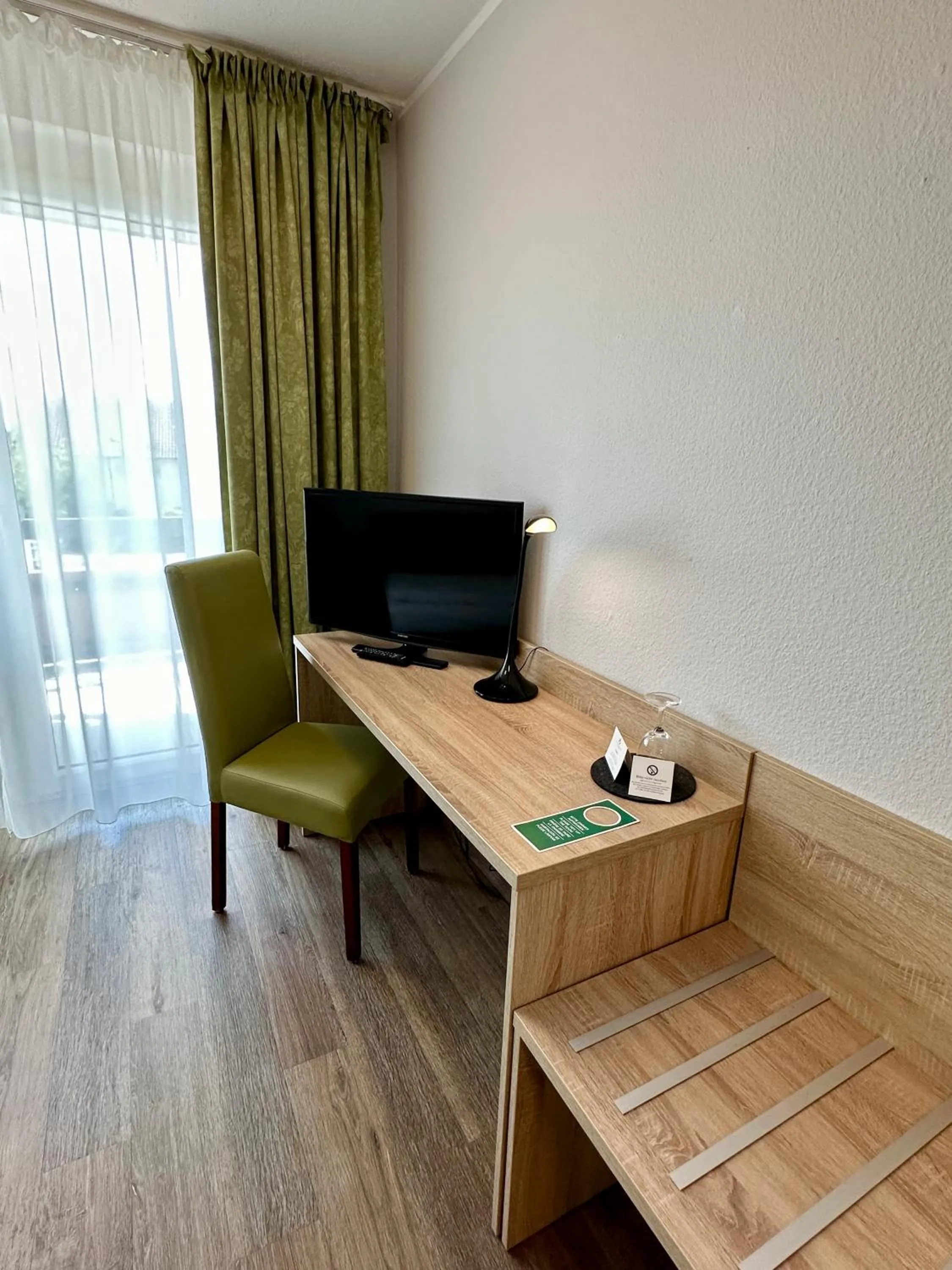 Photo of the whole room in Gästehaus Fernblick