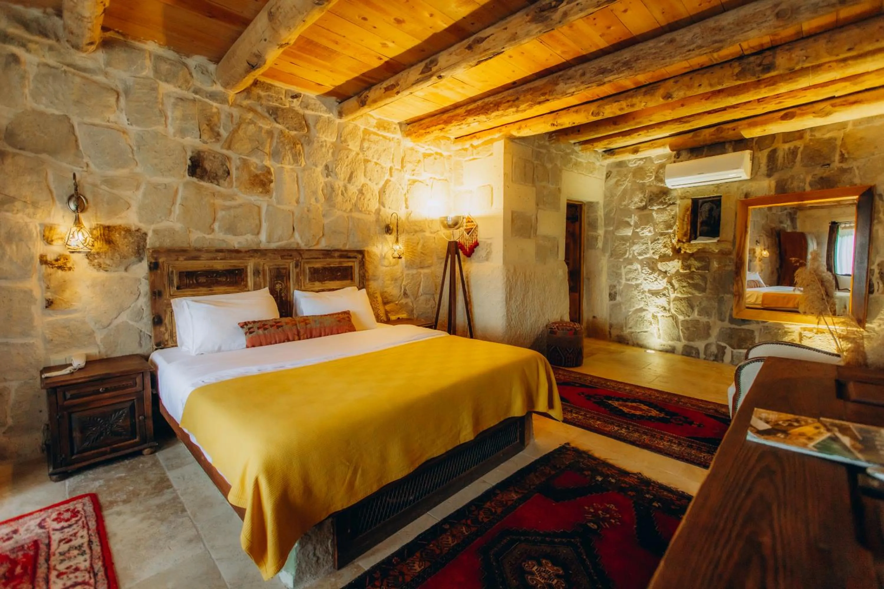 Bed in Doda Artisanal Cave Hotel 14 Plus