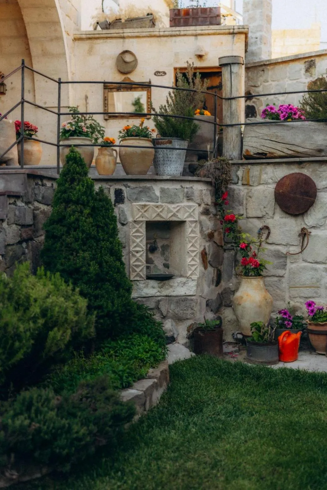 Property building in Doda Artisanal Cave Hotel 14 Plus