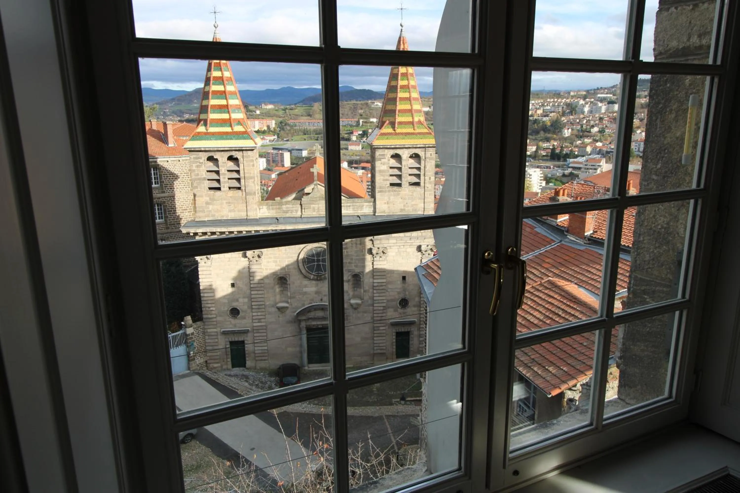 Nearby landmark in Les Cimes du Puy-en-Velay