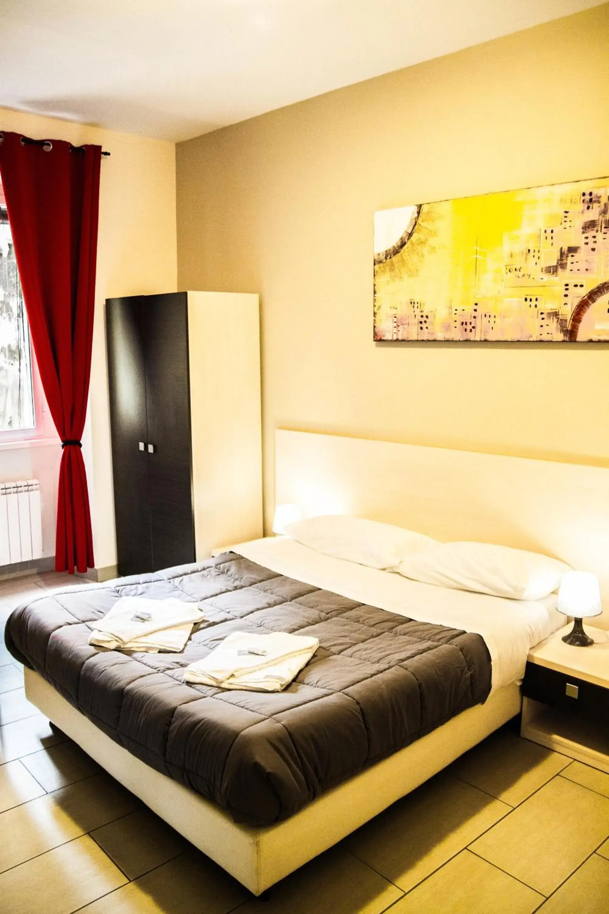 Bedroom, Bed in Mosaic Central Guest House Bedroom, Bed in Mosaic Central Guest House