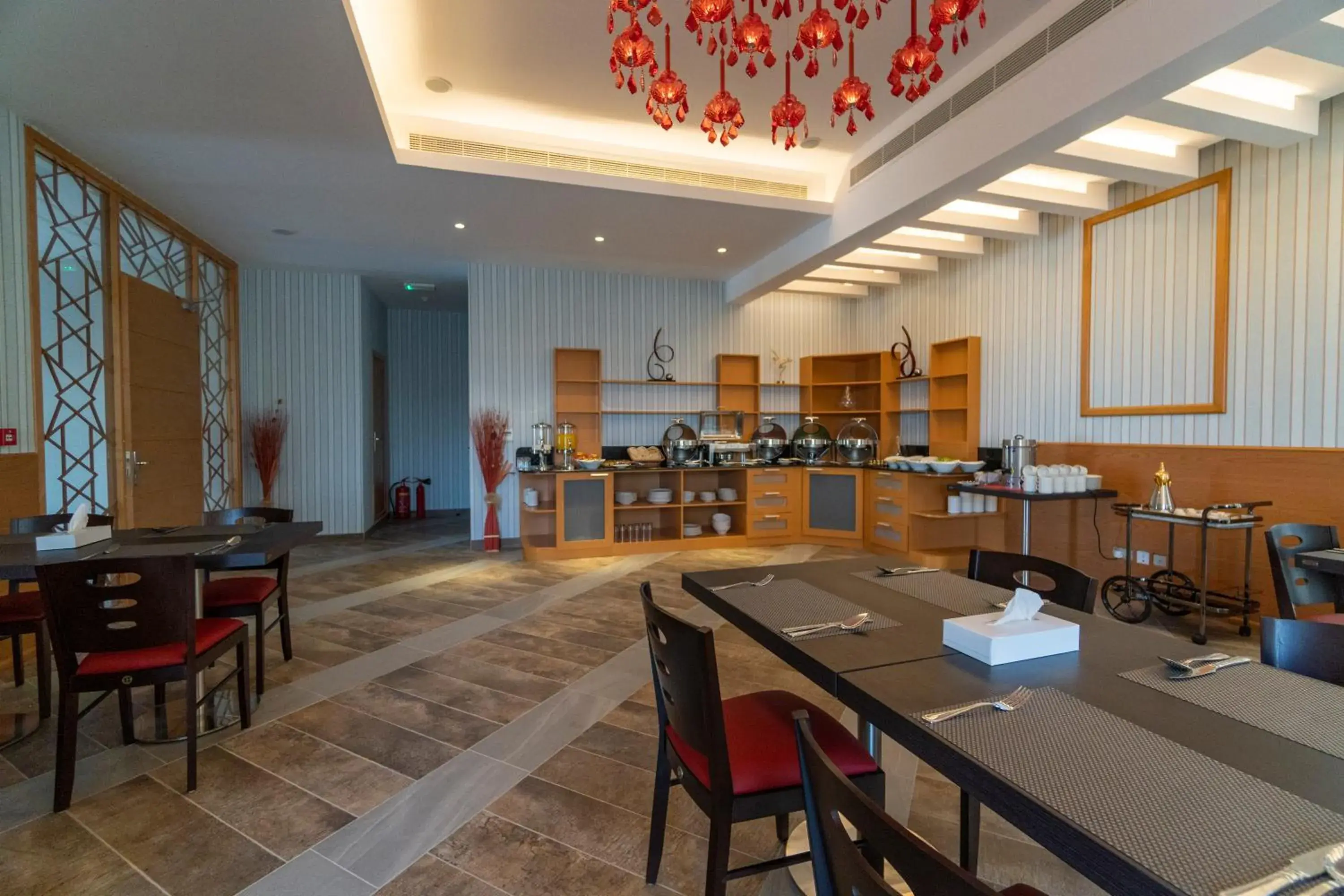 Restaurant/places to eat in Sama Muscat Hotel Restaurant/places to eat in Sama Muscat Hotel