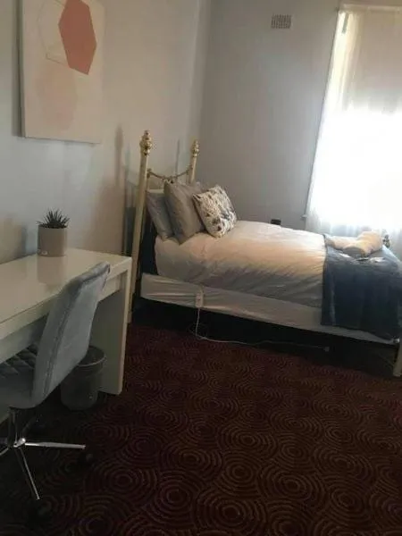 Bed in Hotel Koorawatha