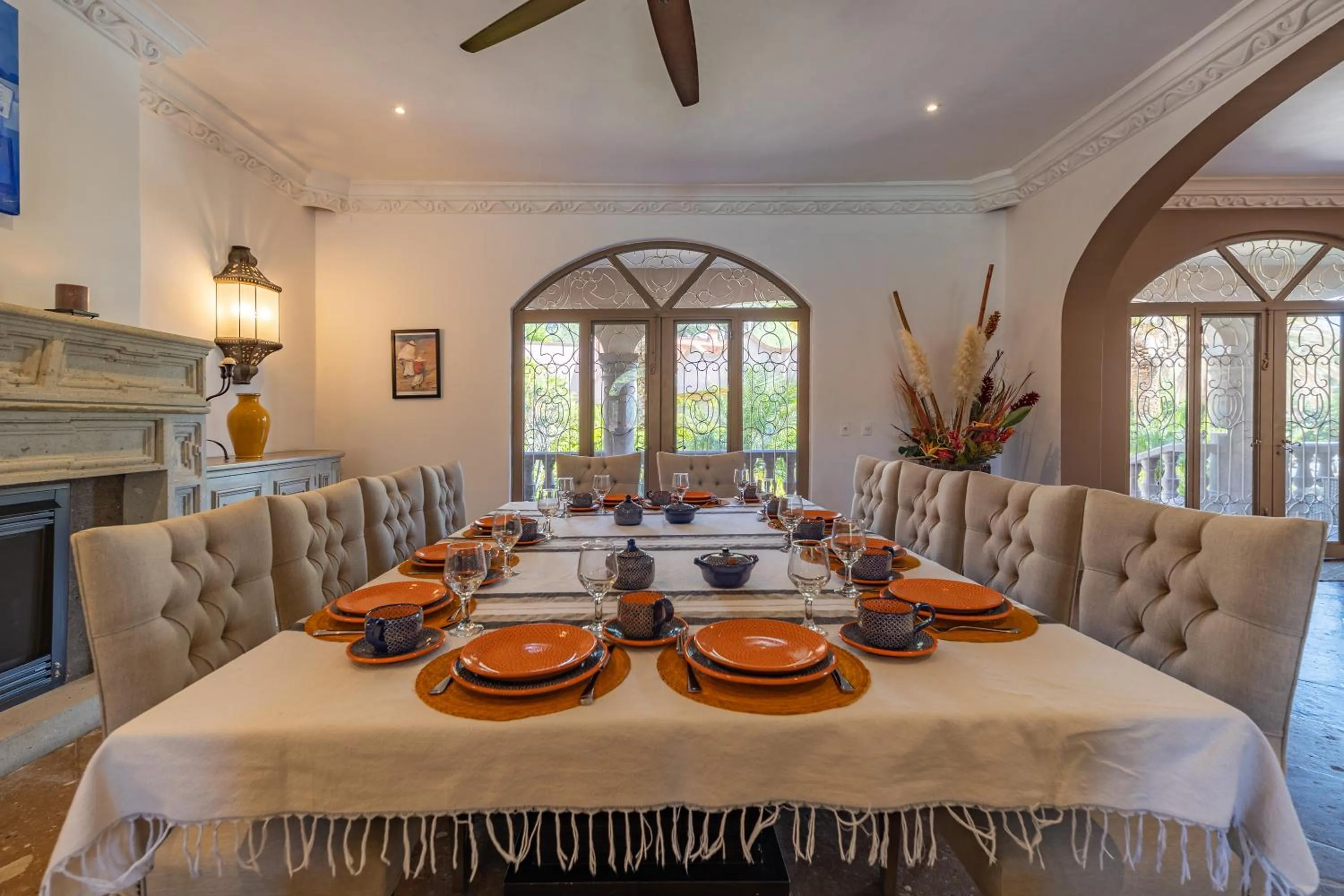 Dining area in Casa Las Palmas, San Miguel de Allende