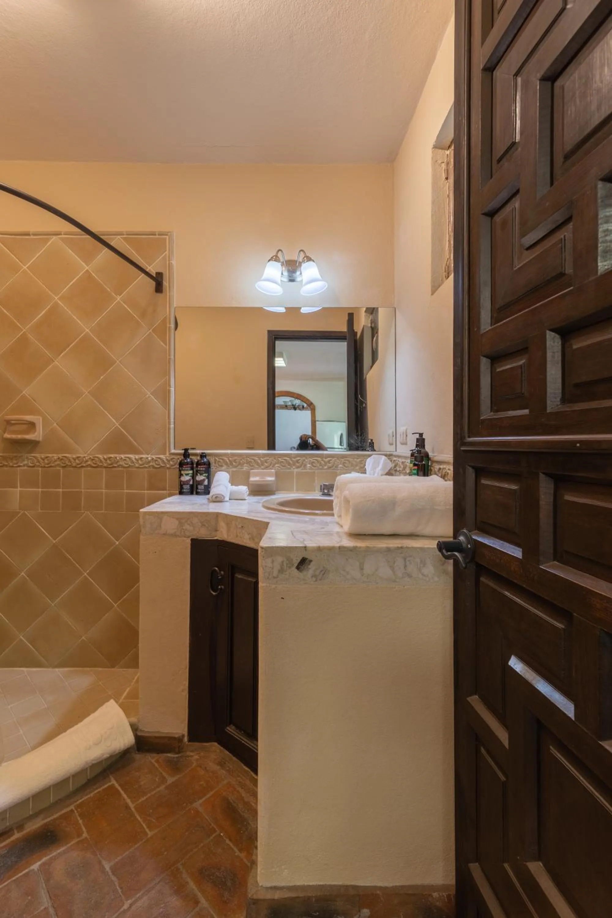 Shower in Casa Las Palmas, San Miguel de Allende