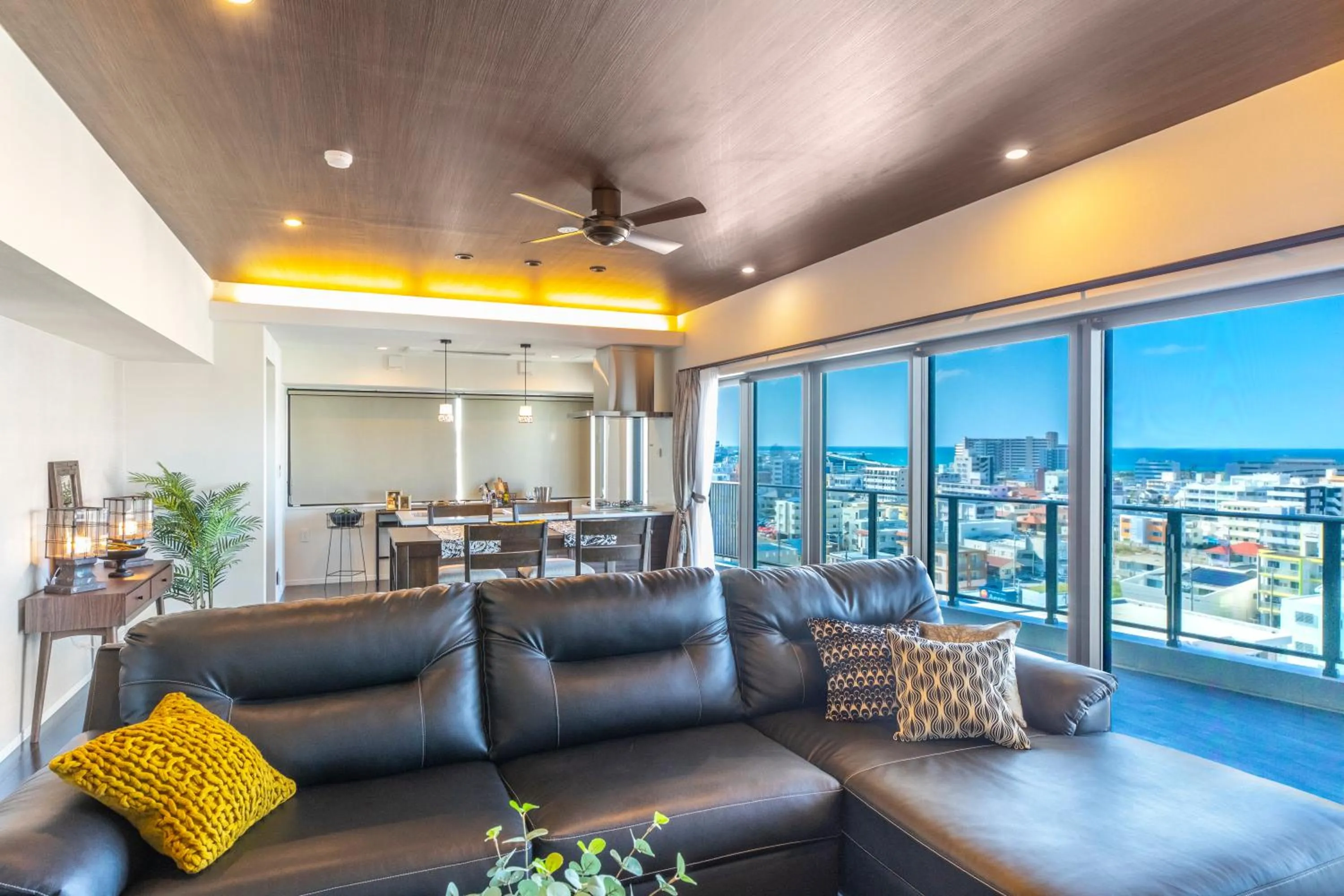 Photo of the whole room in Rizo Zaizen Hotel