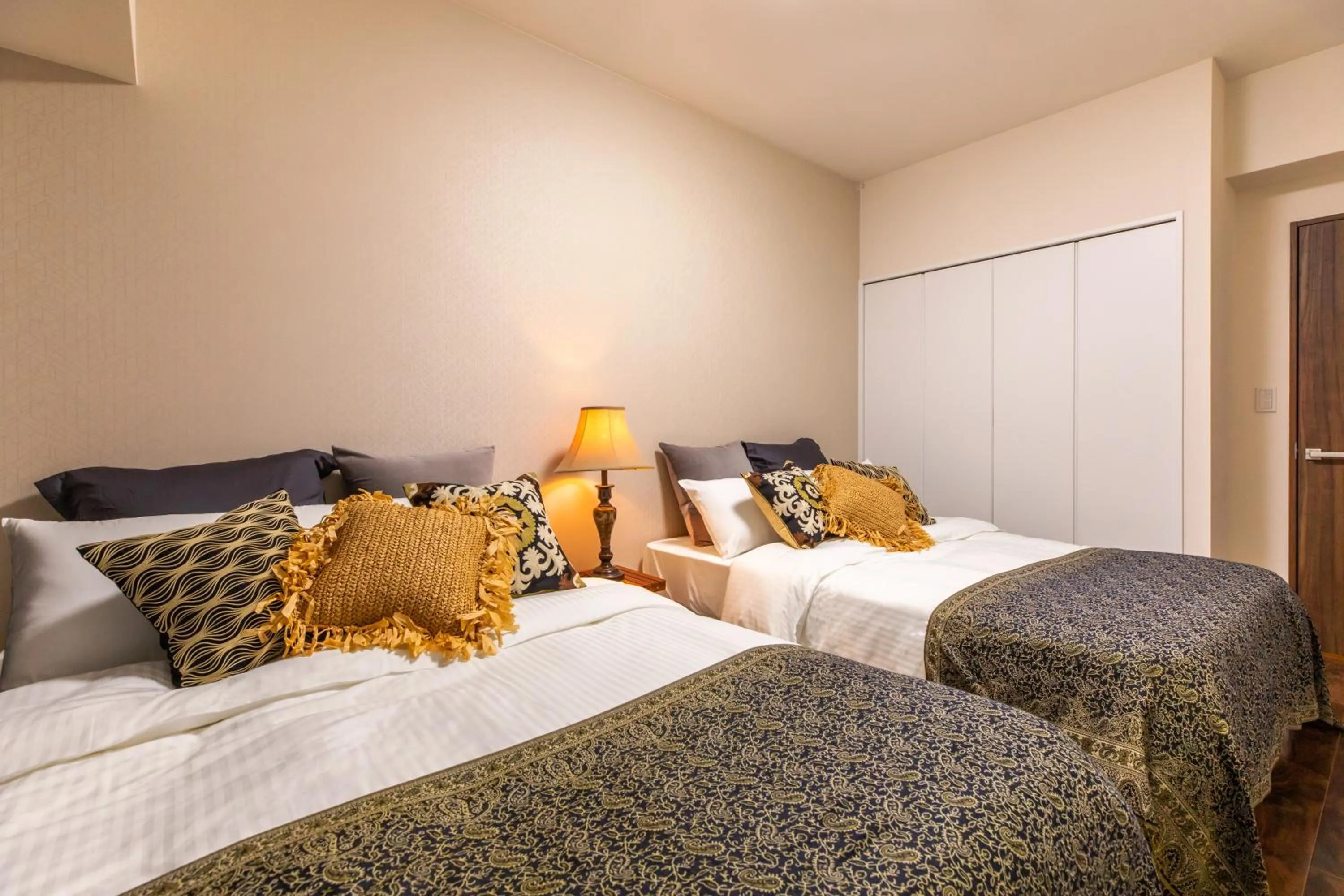 Bed in Rizo Zaizen Hotel