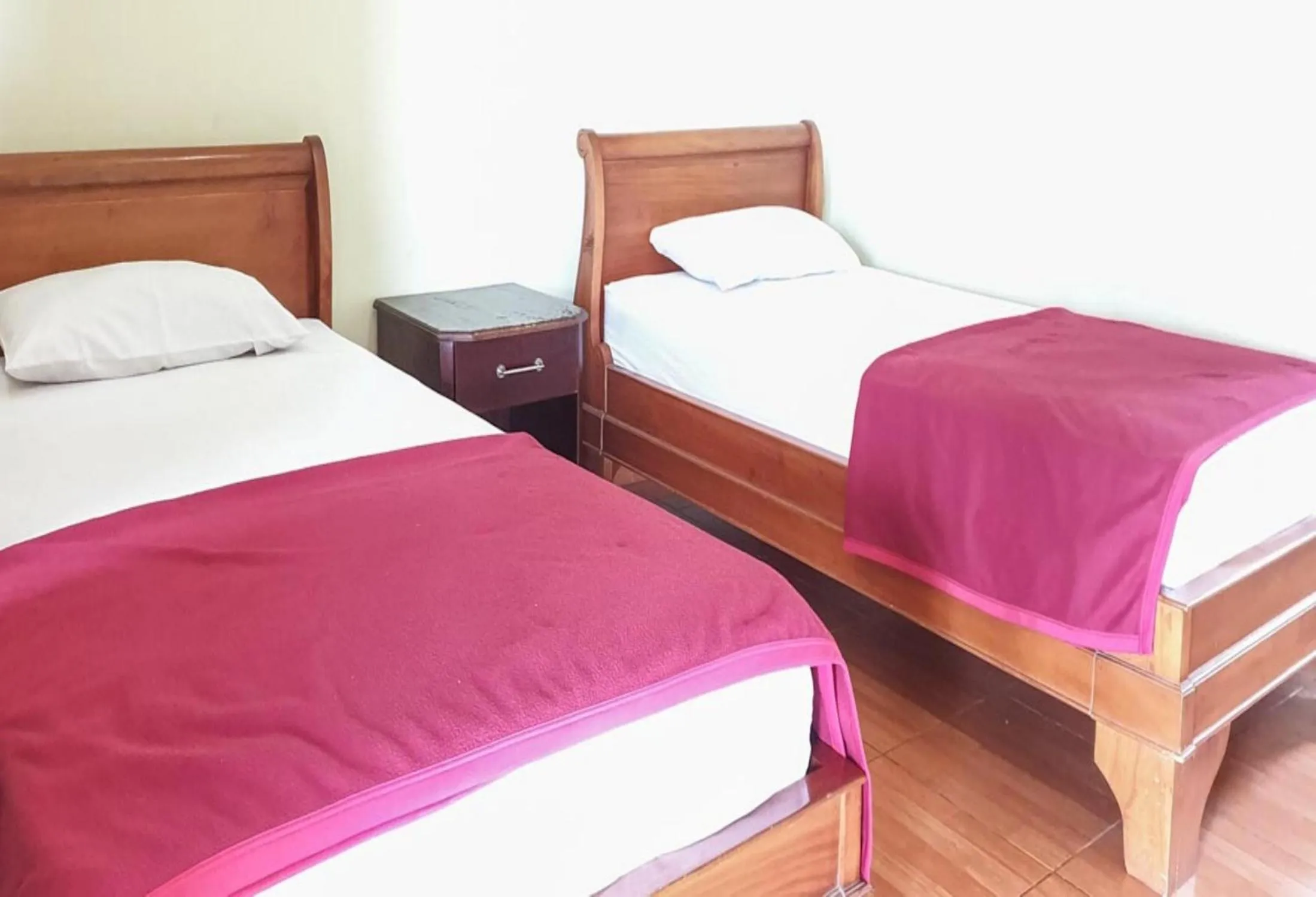 Bed in Hotel Mataram Cipanas Syariah Mitra RedDoorz