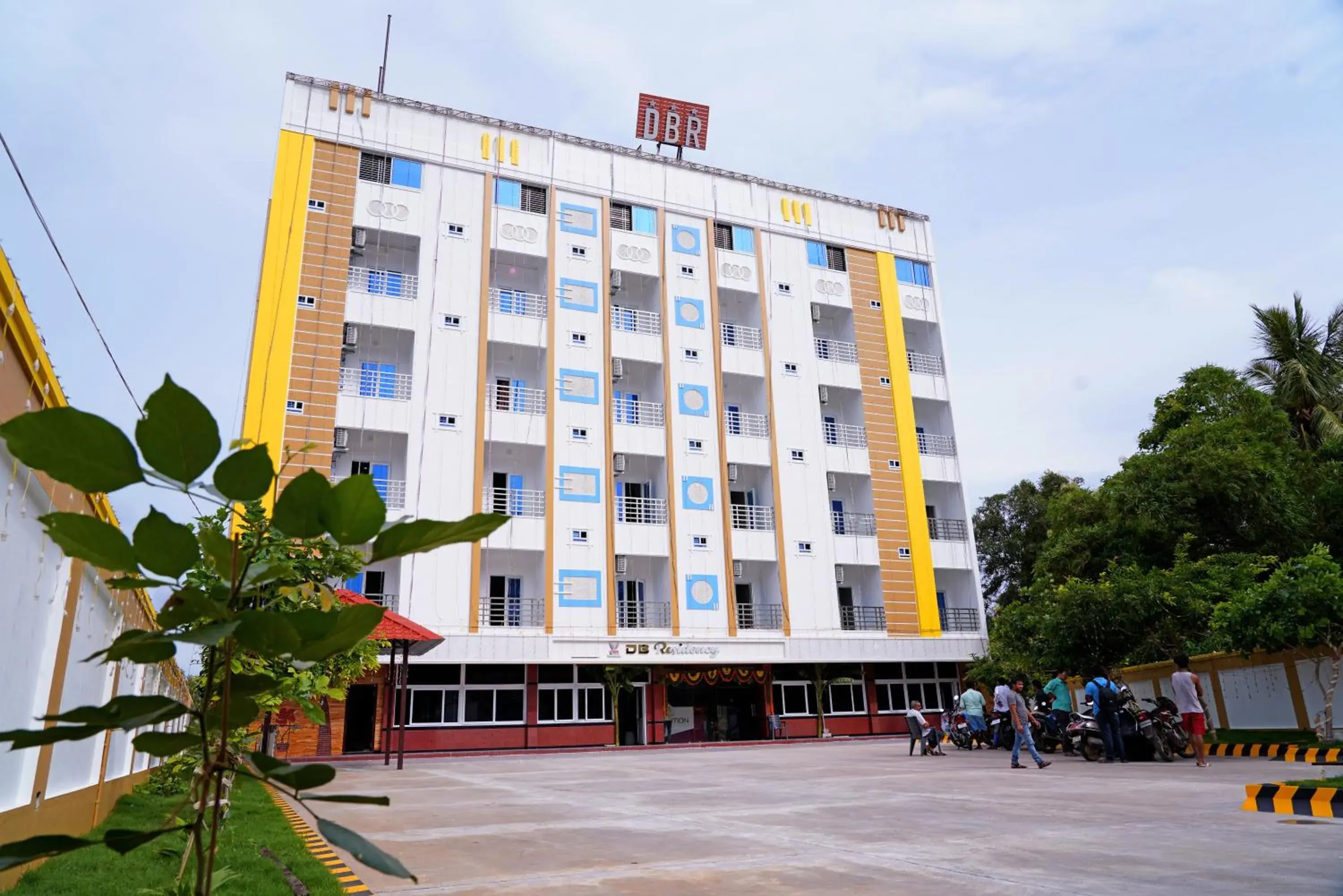 Property building in Devansh Bhanu Residency DBR Property building in Devansh Bhanu Residency DBR