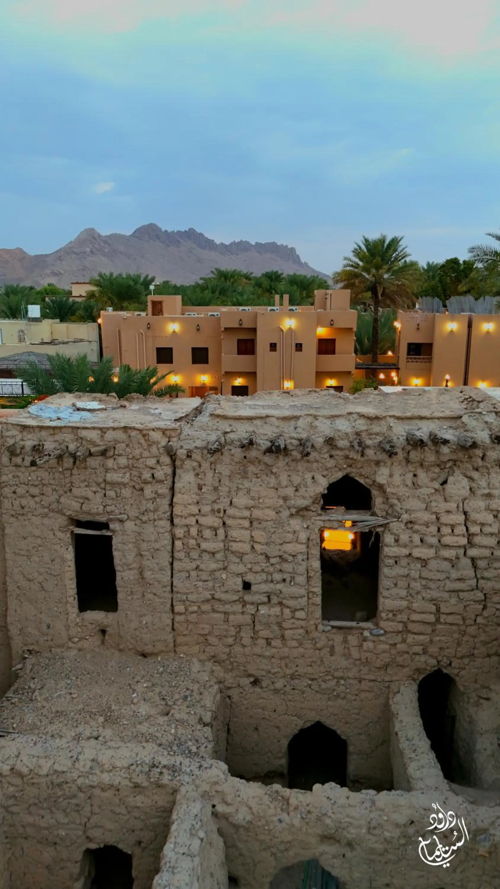Property building in Bustan inn by Alley Escape