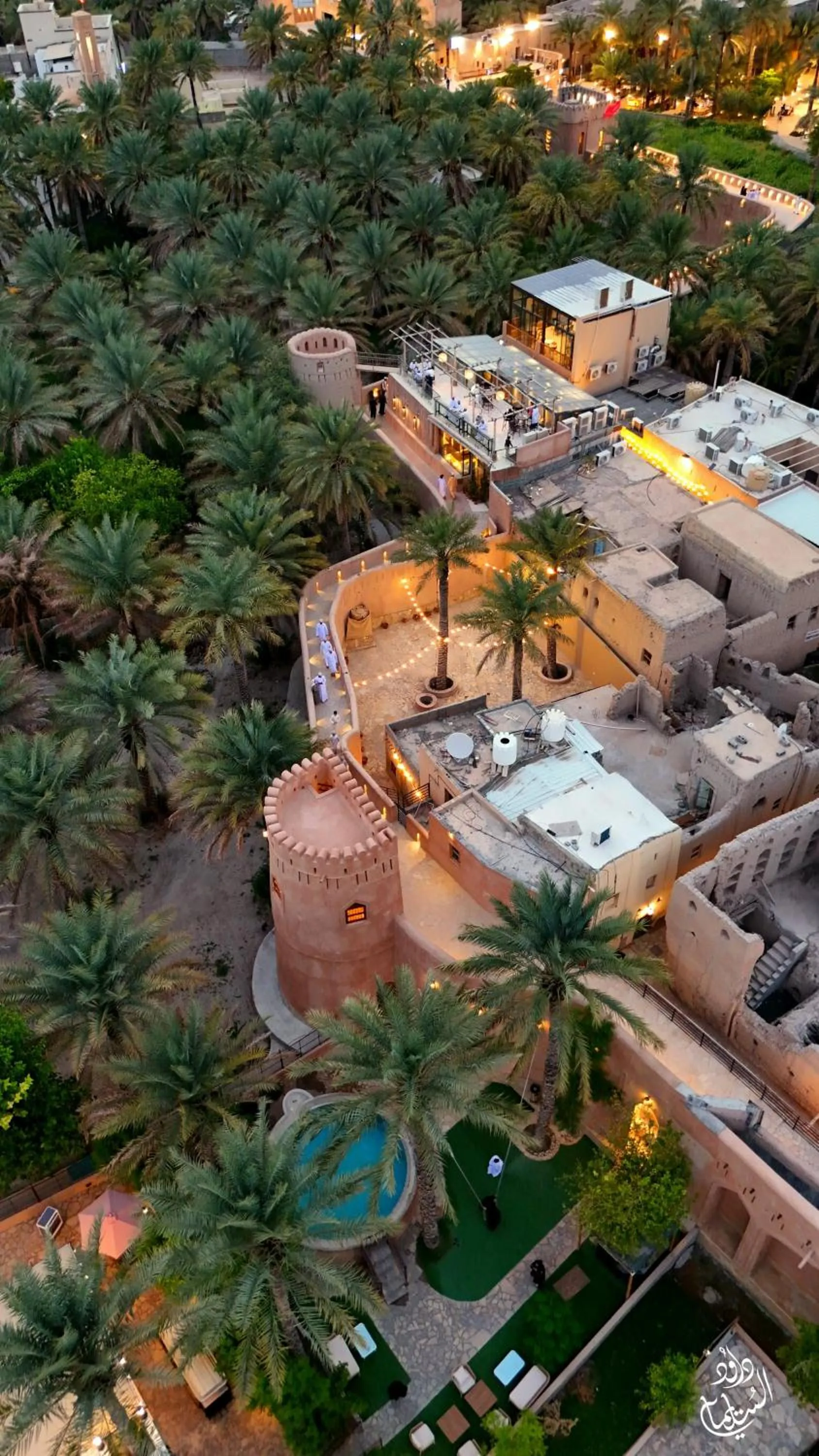 Nearby landmark in Bustan inn by Alley Escape