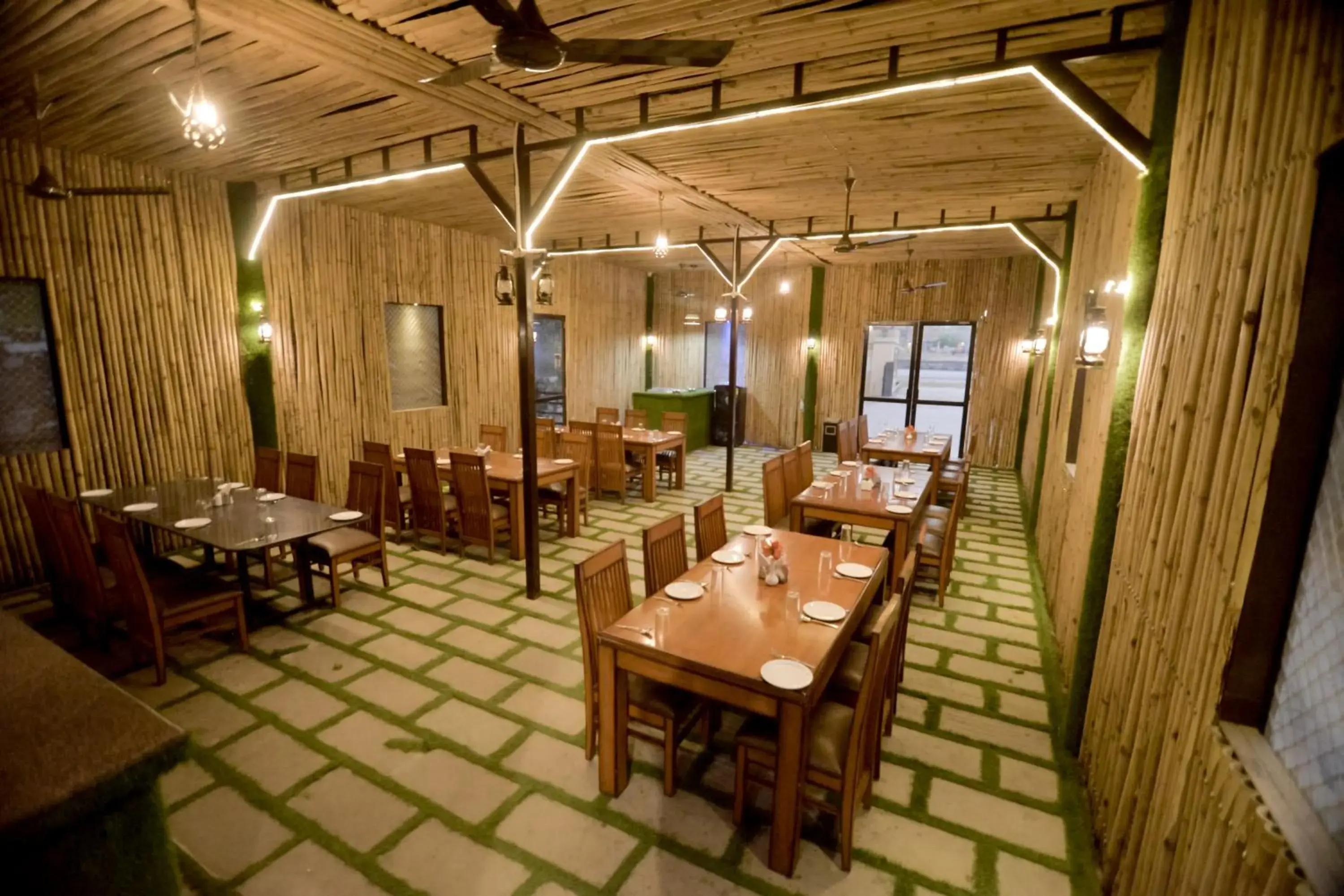 Restaurant/places to eat in Gold Nest Rubystone Heritage Restaurant/places to eat in Gold Nest Rubystone Heritage