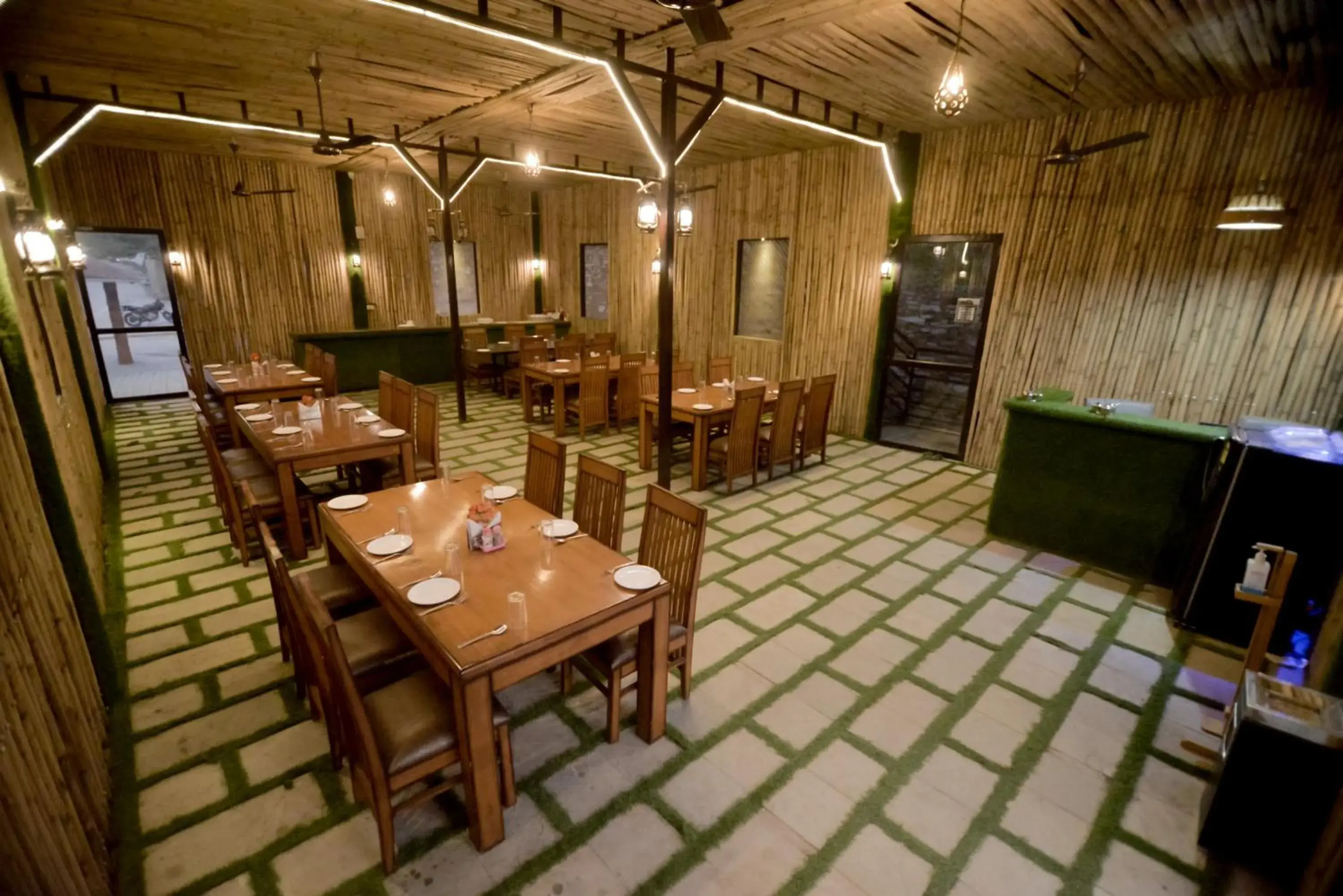 Restaurant/places to eat in Gold Nest Rubystone Heritage Restaurant/places to eat in Gold Nest Rubystone Heritage