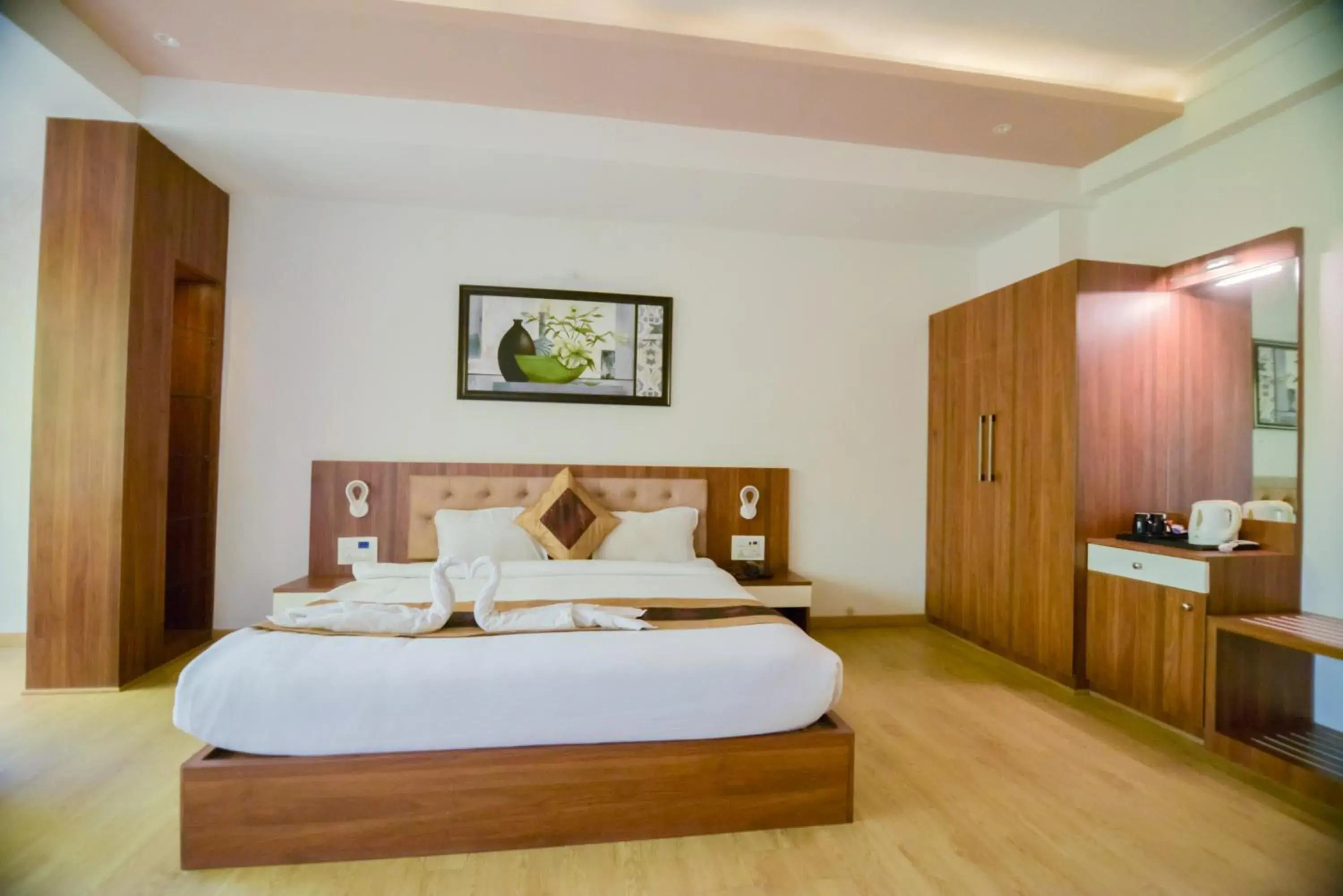 Bedroom, Bed in Gold Nest Rubystone Heritage Bedroom, Bed in Gold Nest Rubystone Heritage