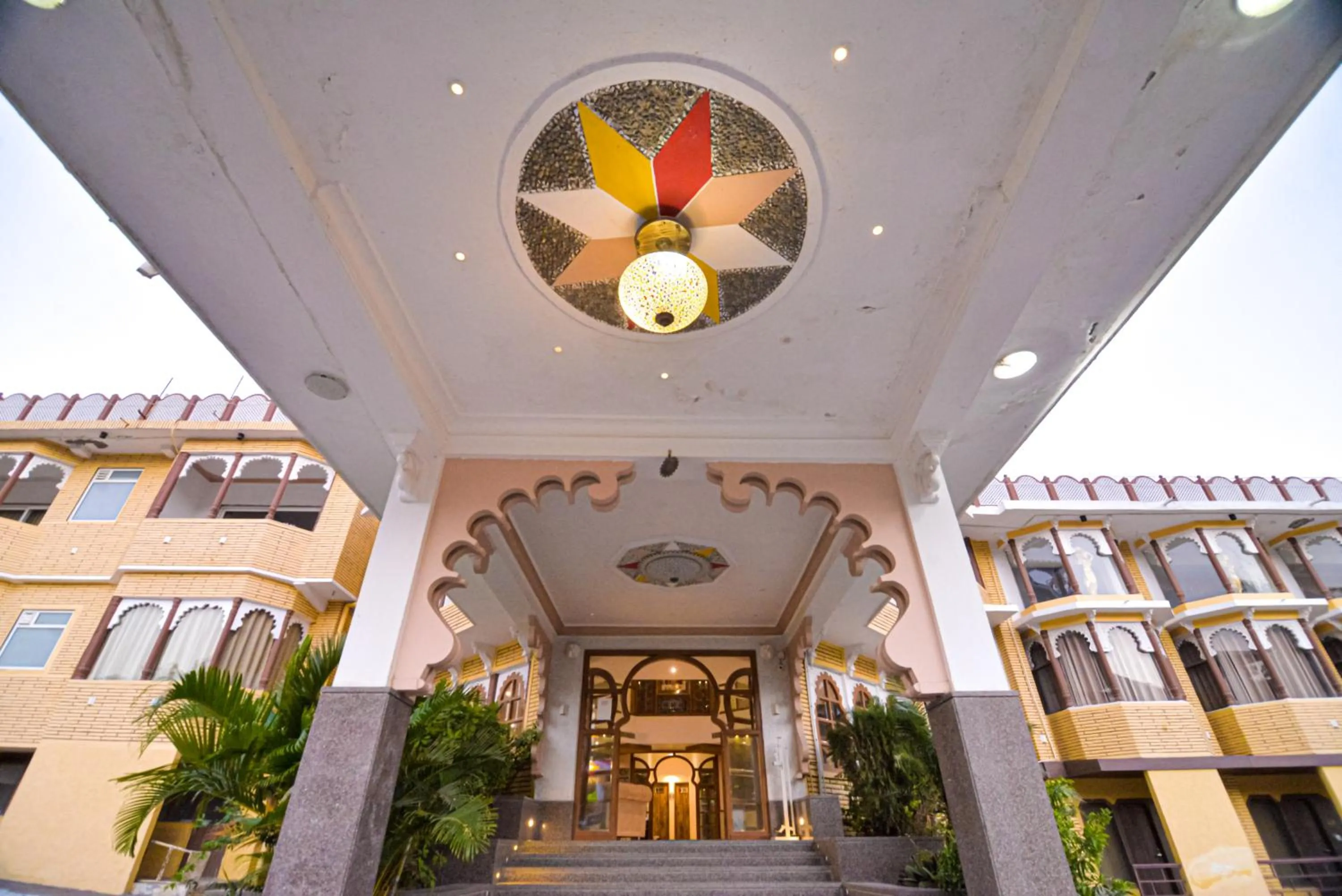 Facade/entrance in Gold Nest Rubystone Heritage