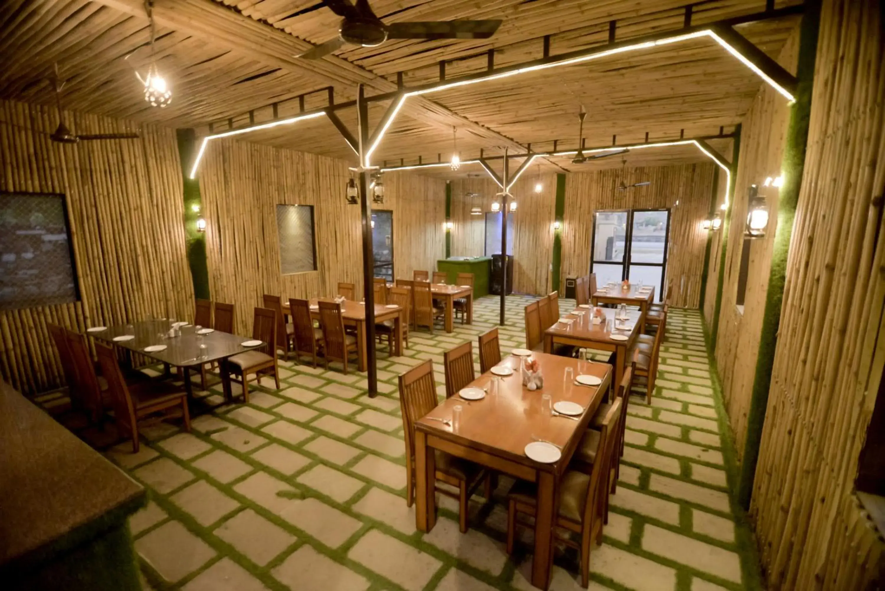 Restaurant/places to eat in Gold Nest Rubystone Heritage Restaurant/places to eat in Gold Nest Rubystone Heritage