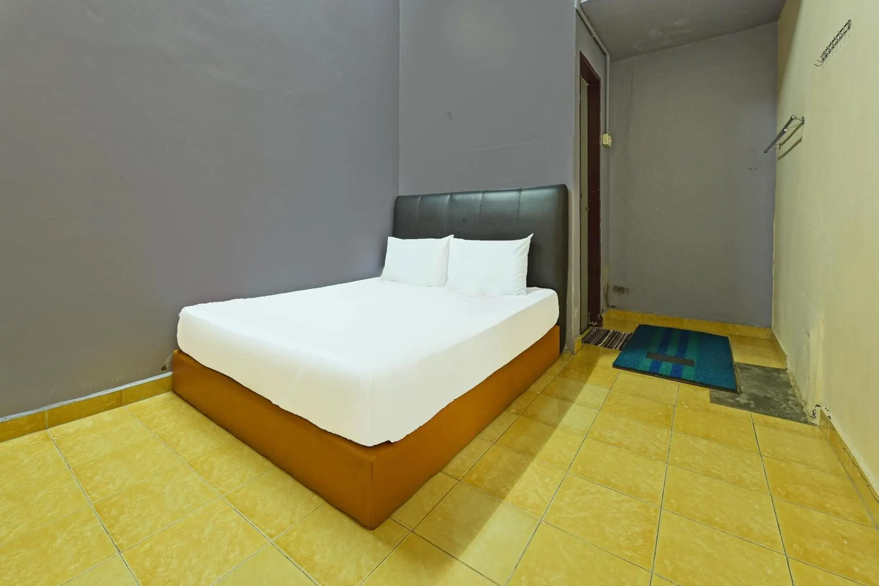 Bedroom in SPOT ON 90144 Corridor Hotel 1 Bedroom in SPOT ON 90144 Corridor Hotel 1