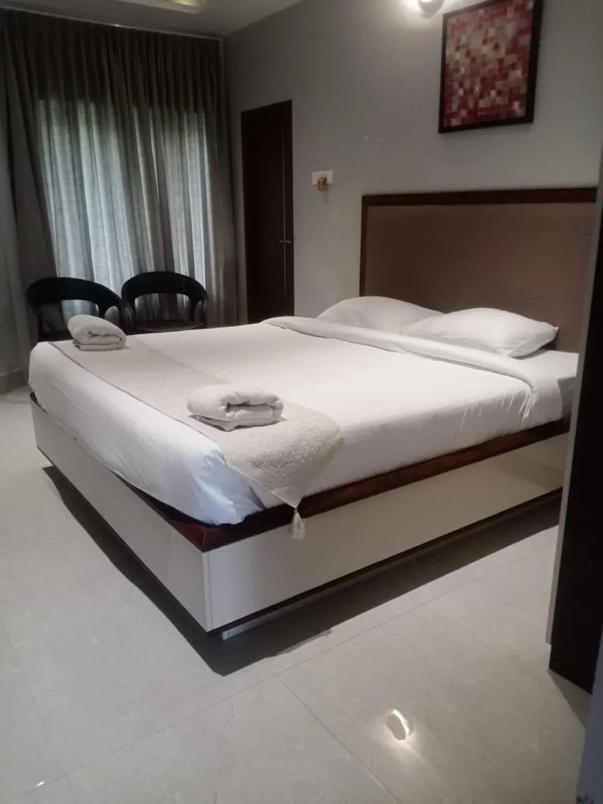 Bedroom in HOTEL FRIDAY INN