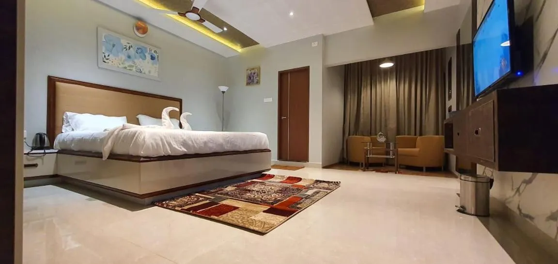 Bedroom in HOTEL FRIDAY INN